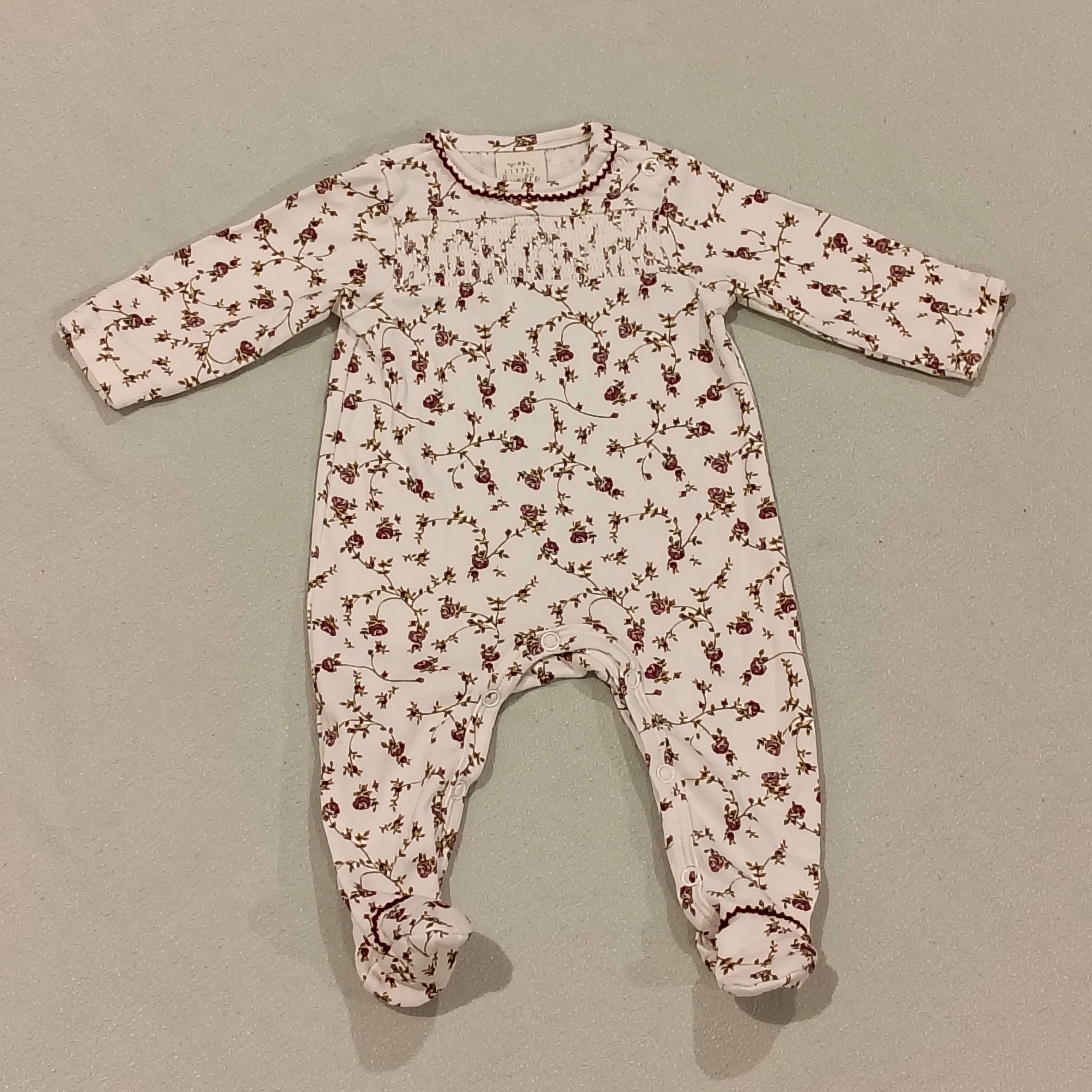 LITTLE BUNDLE jumpsuit size Newborn babies girls