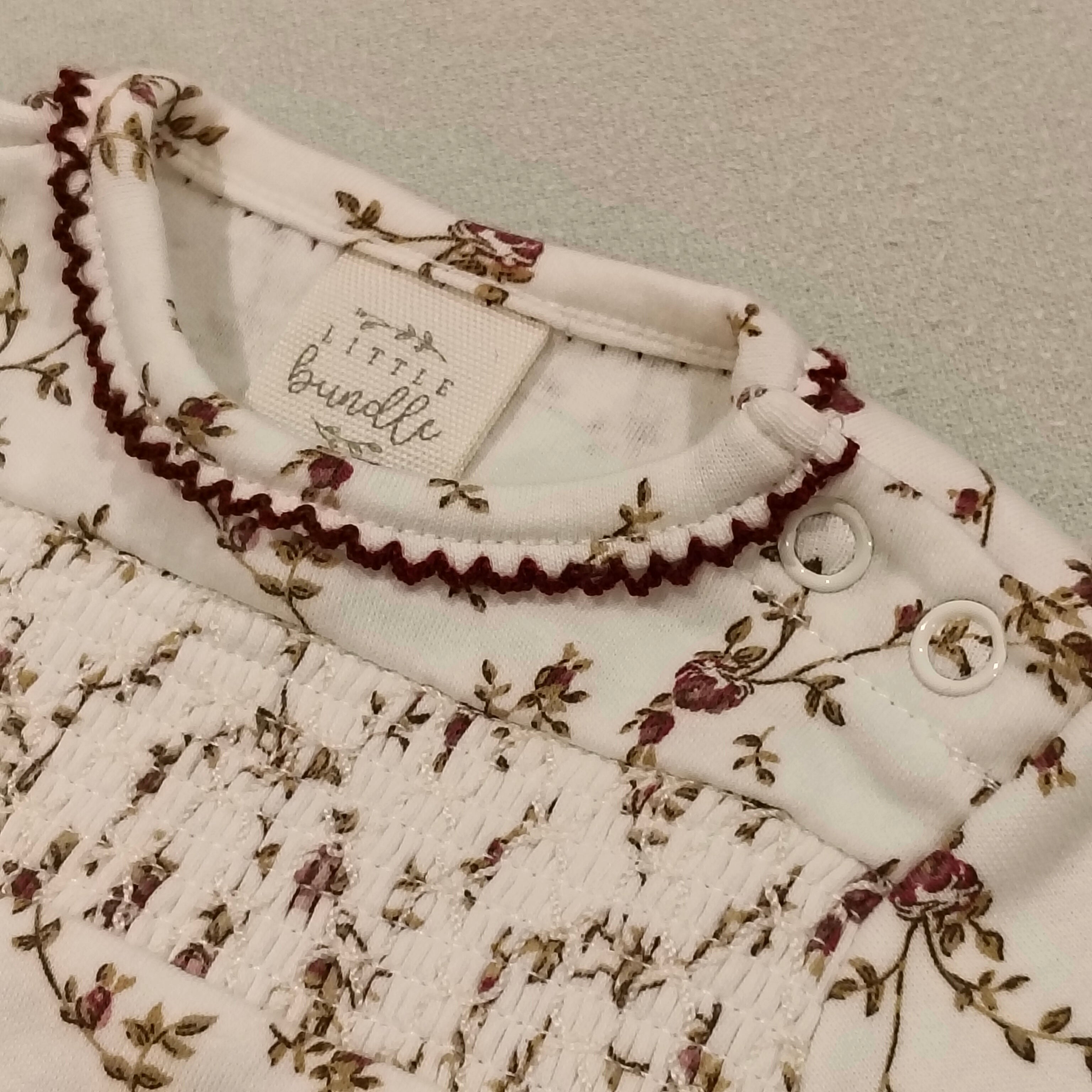 LITTLE BUNDLE jumpsuit size Newborn babies girls