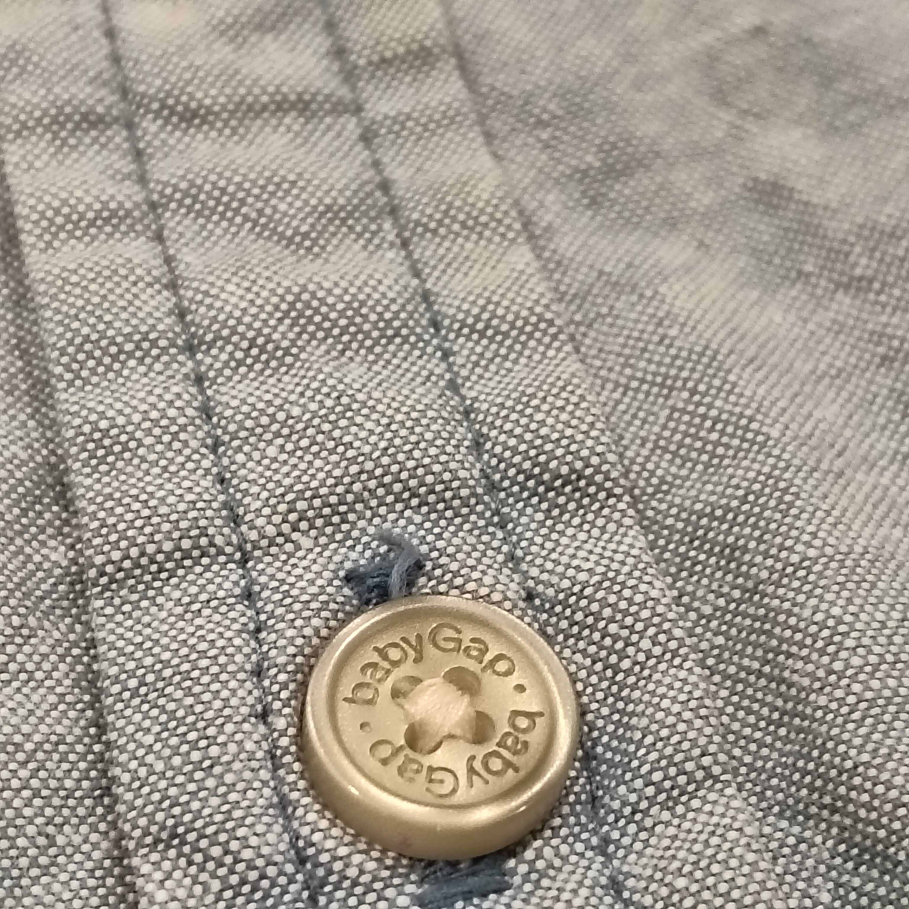 GAP baby bodysuit size 12-18m denim