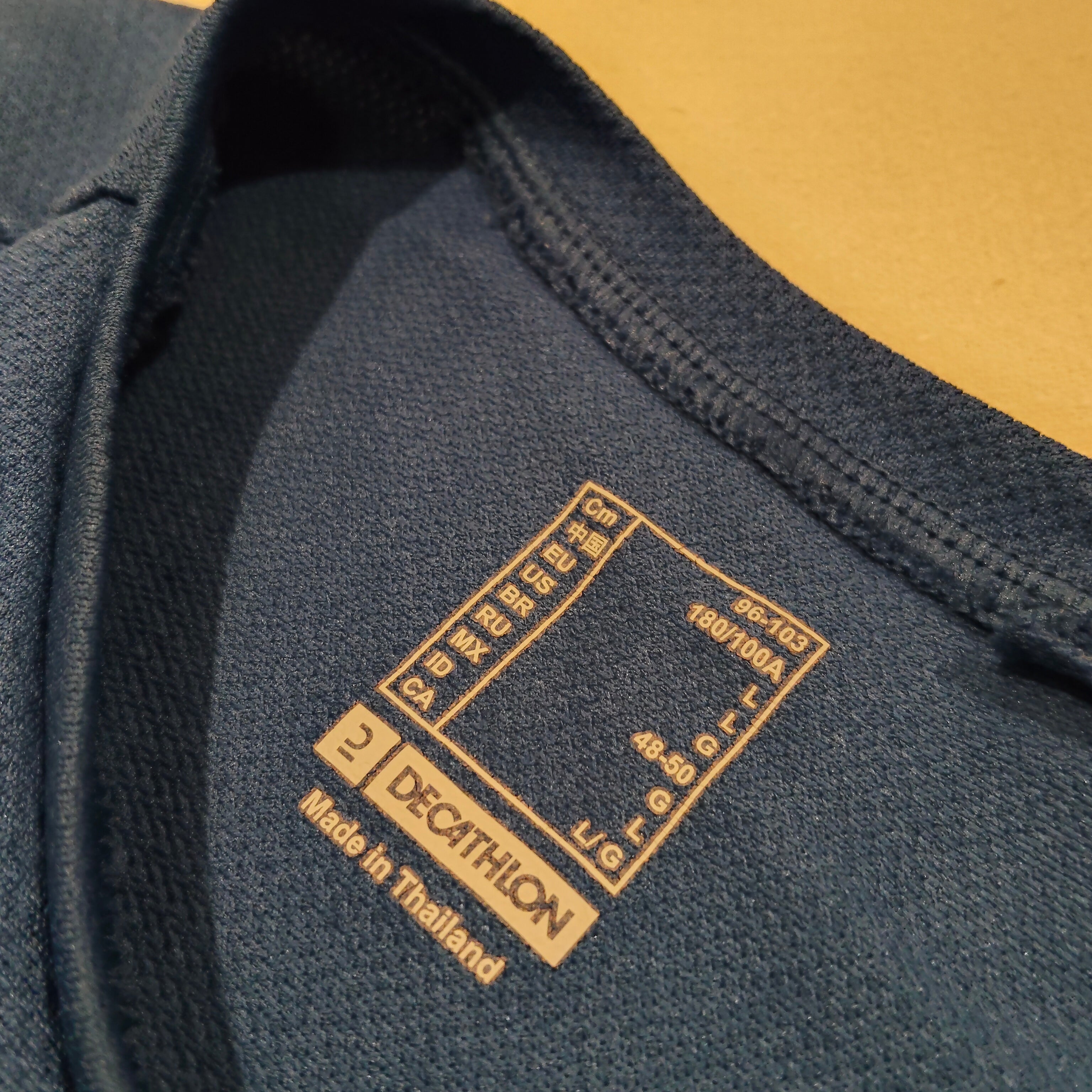 DECATHLON tee size L mens blue short sleeve