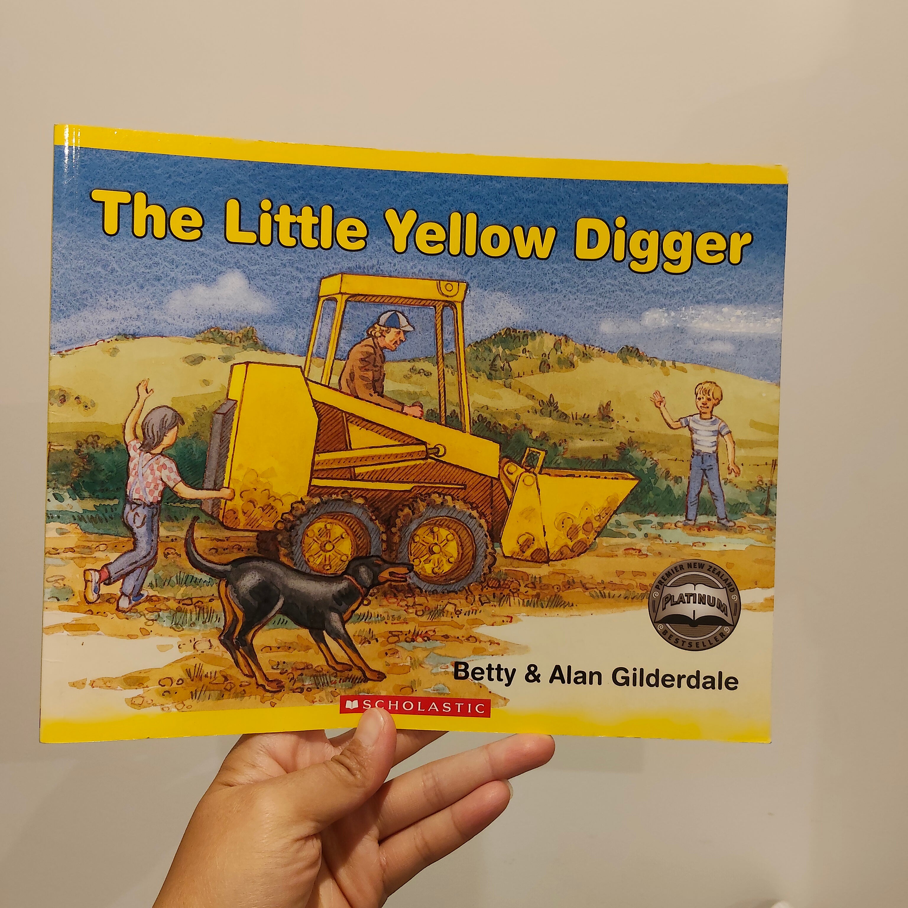 The Little Yellow Digger Book Paperback