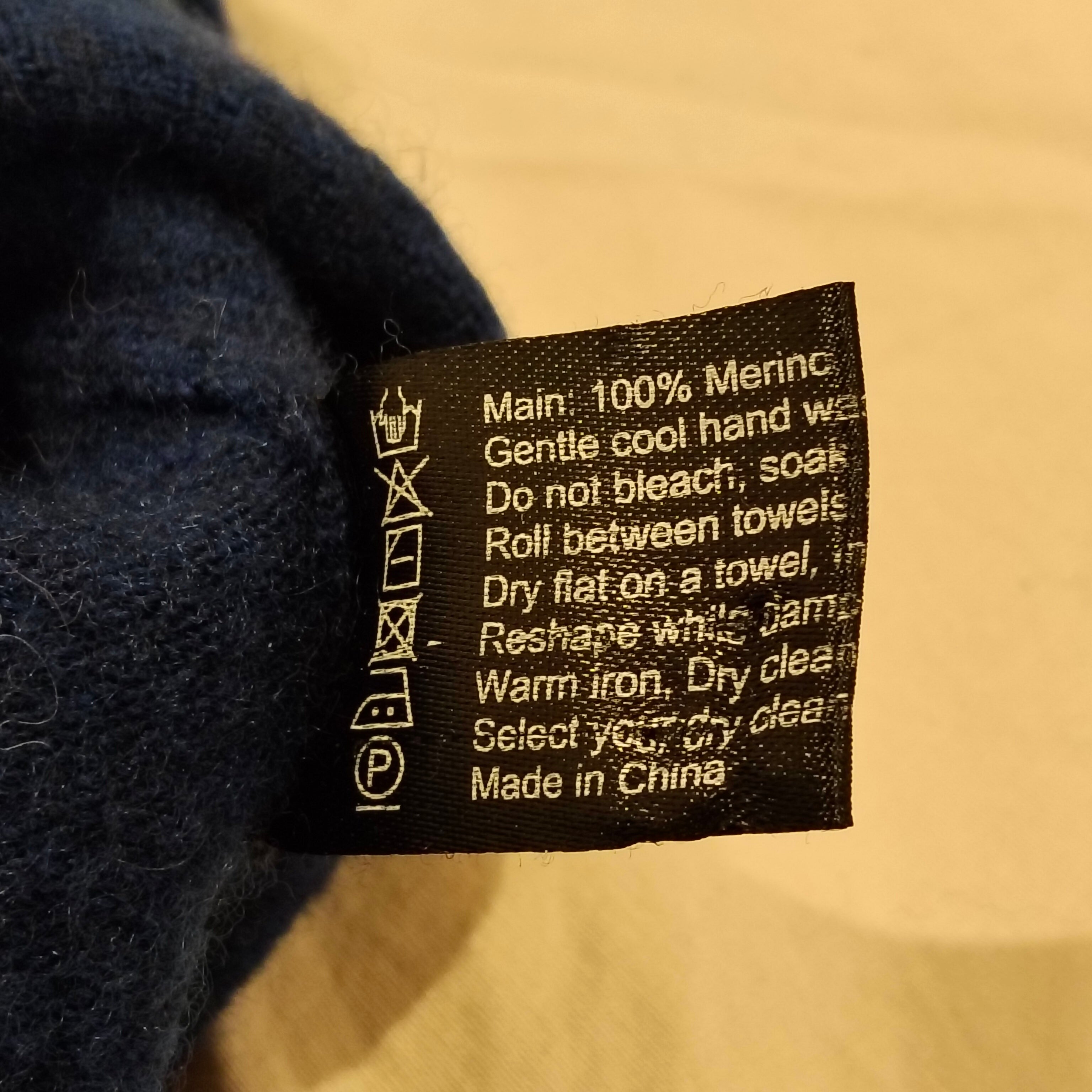Kate Sylvester 100% Merino jumper size M Womens Navy