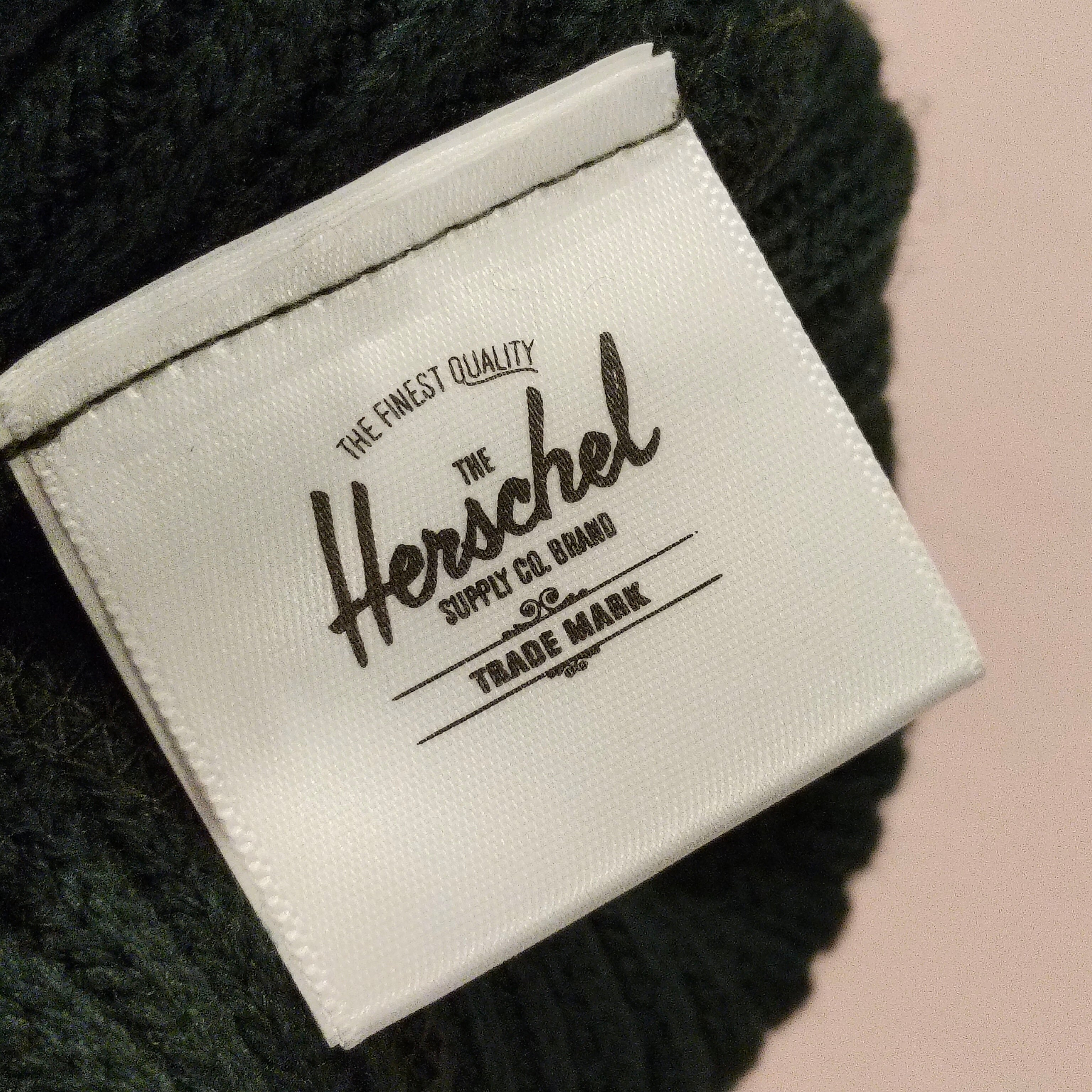 NEW Herschel Kitted Beanie Forest Green
