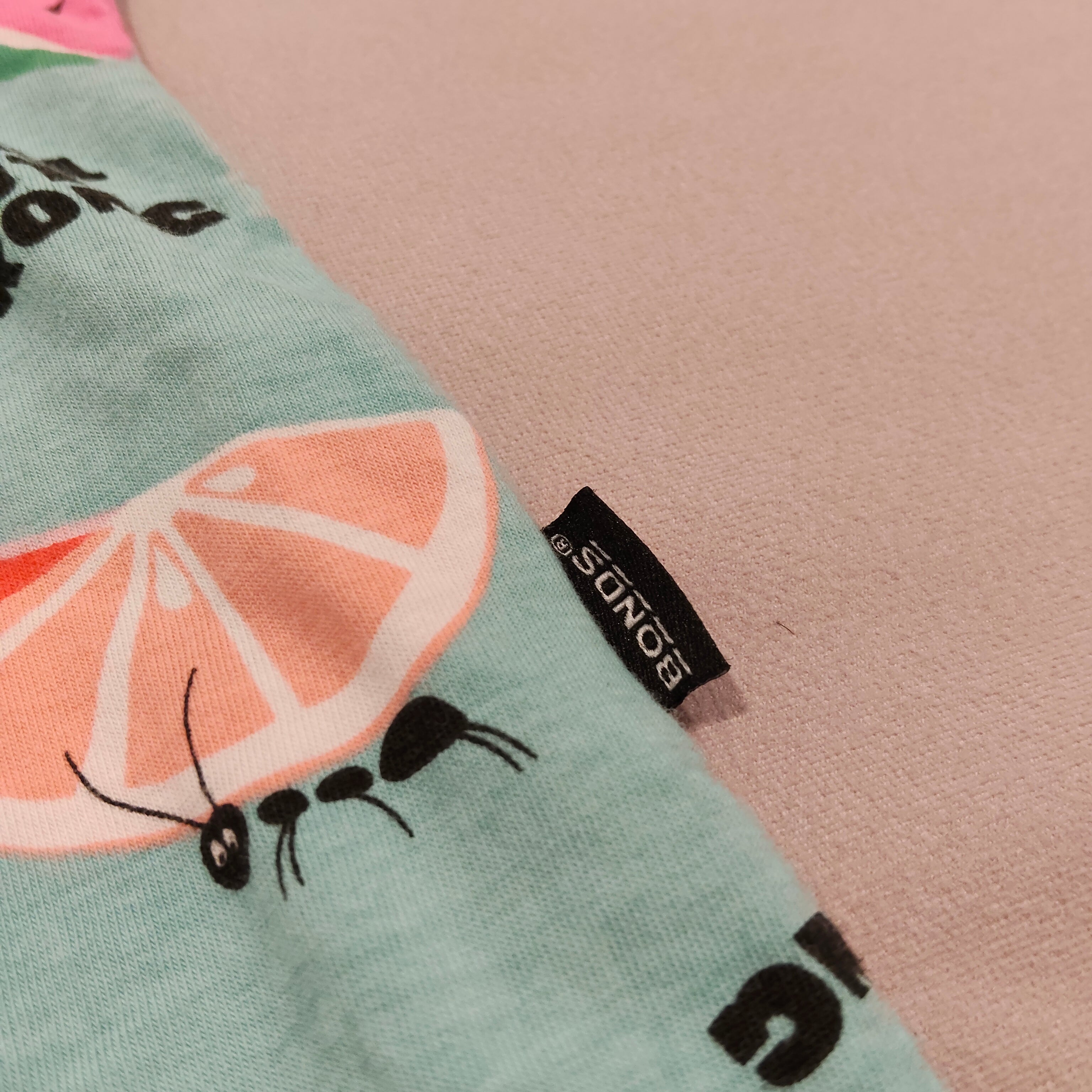 BONDS Wondersuit size 0-3m baby - Small But Strong