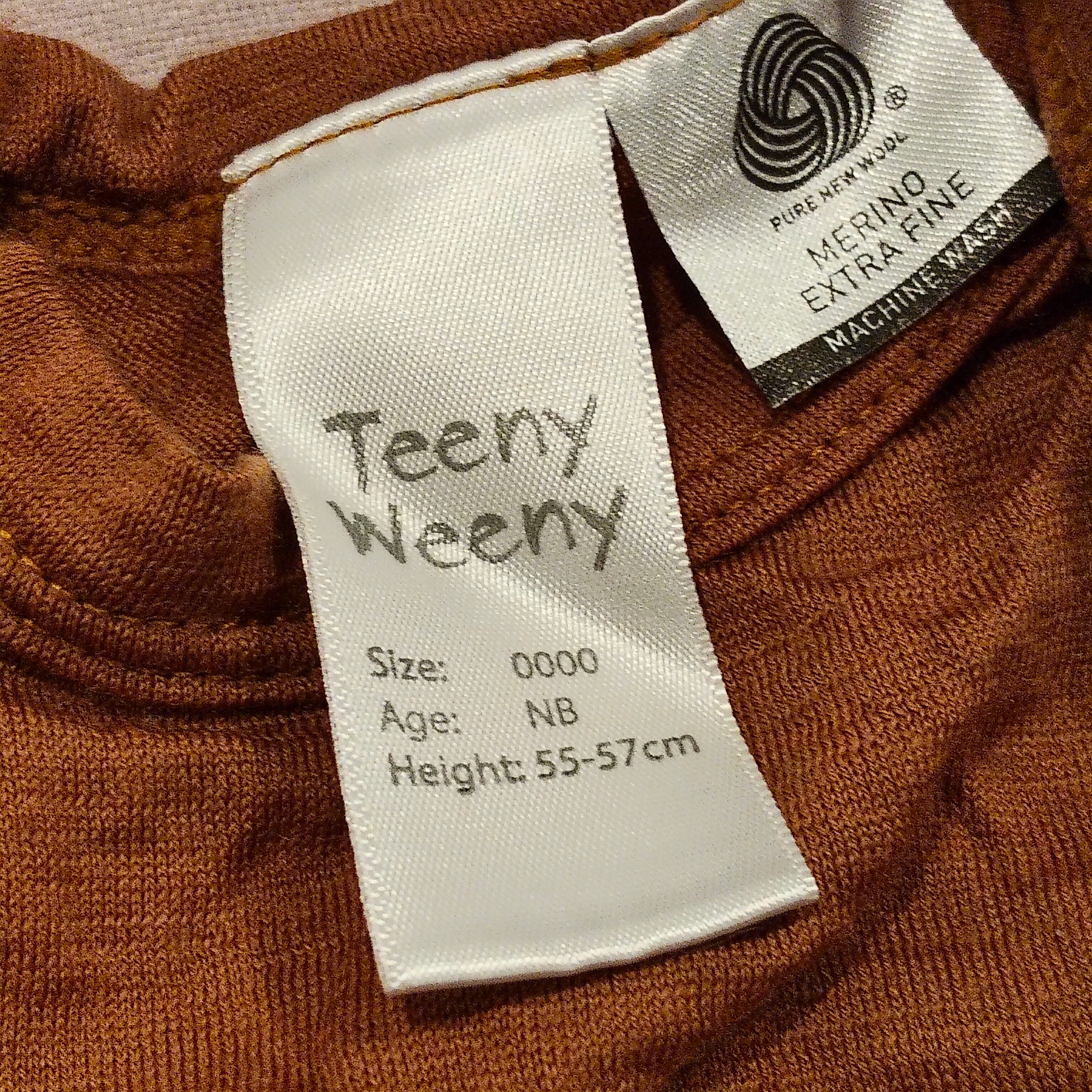 MERINO Teeny Weeny sleeveless bodysuit size 0000 Newborn