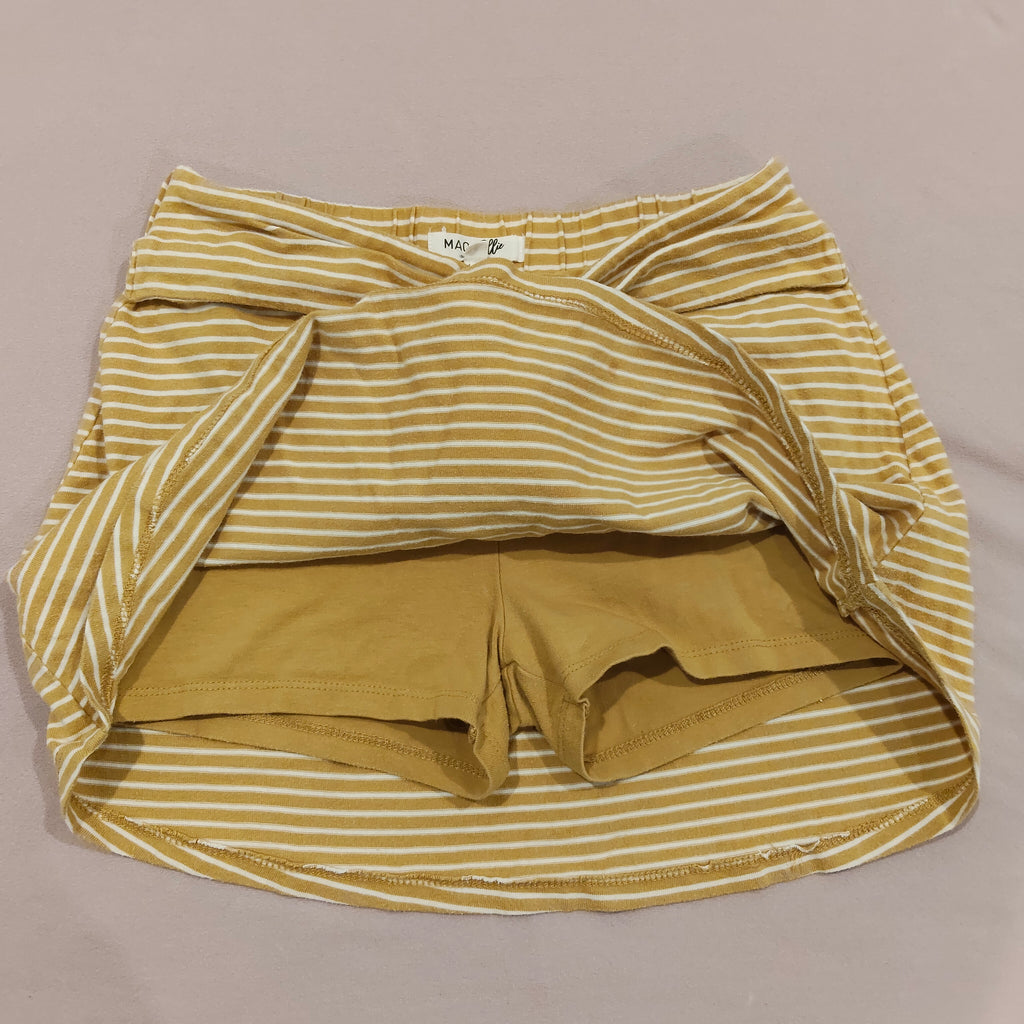 MAC + ELLIE skort size 8 girls yellow