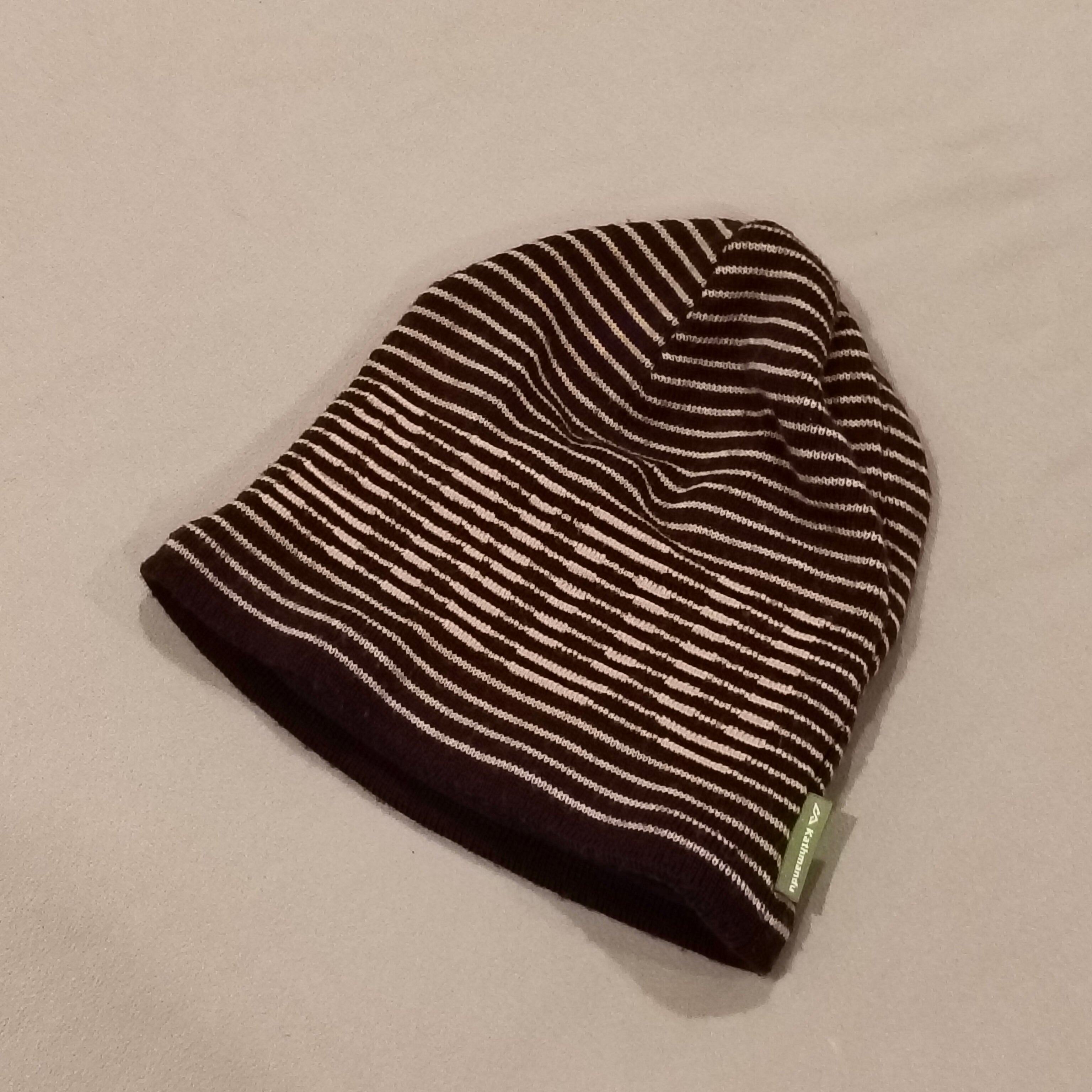 KATHMANDU beanie kids size 3-6yrs