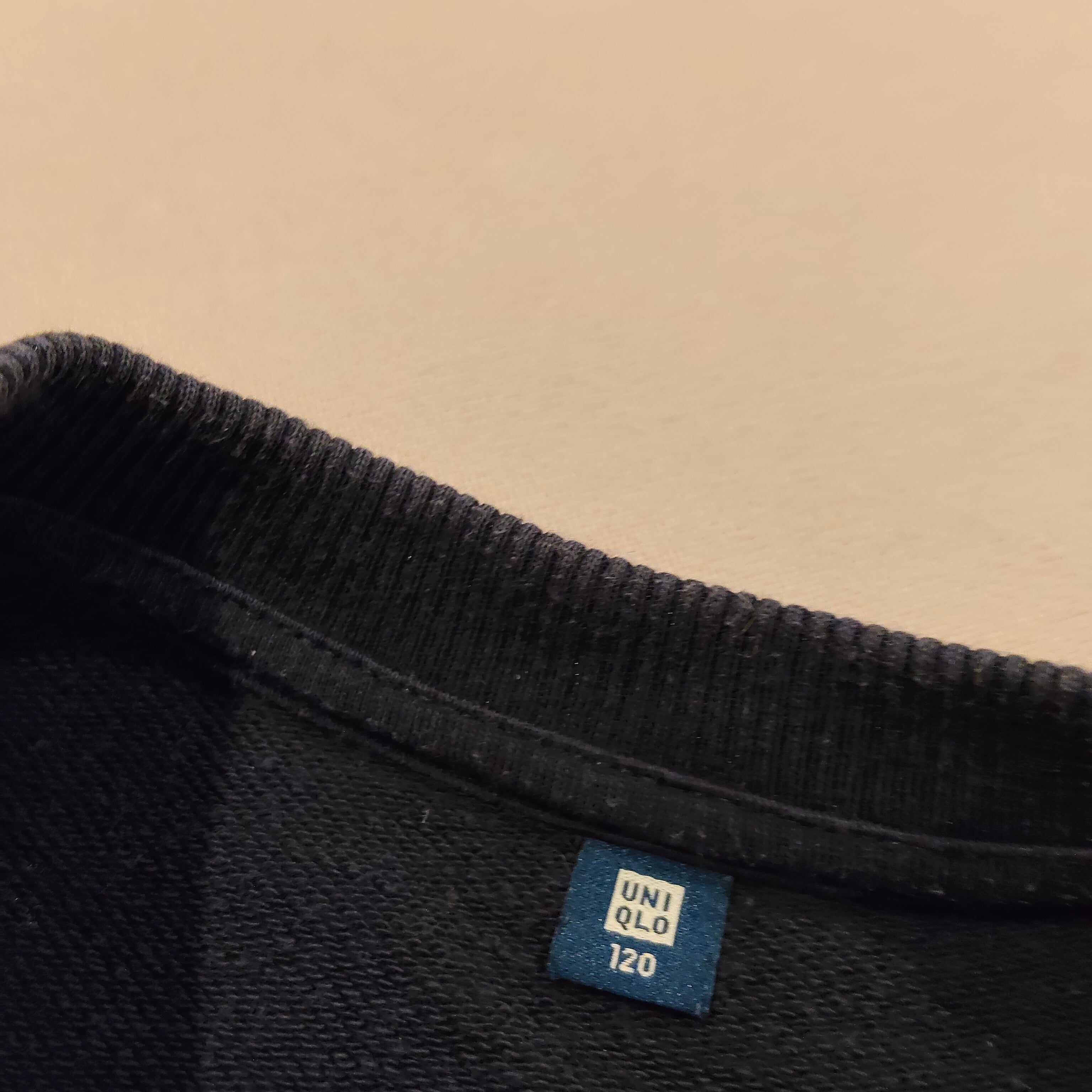 UNIQLO jumper size 5-6y boys Hillside Hawks navy