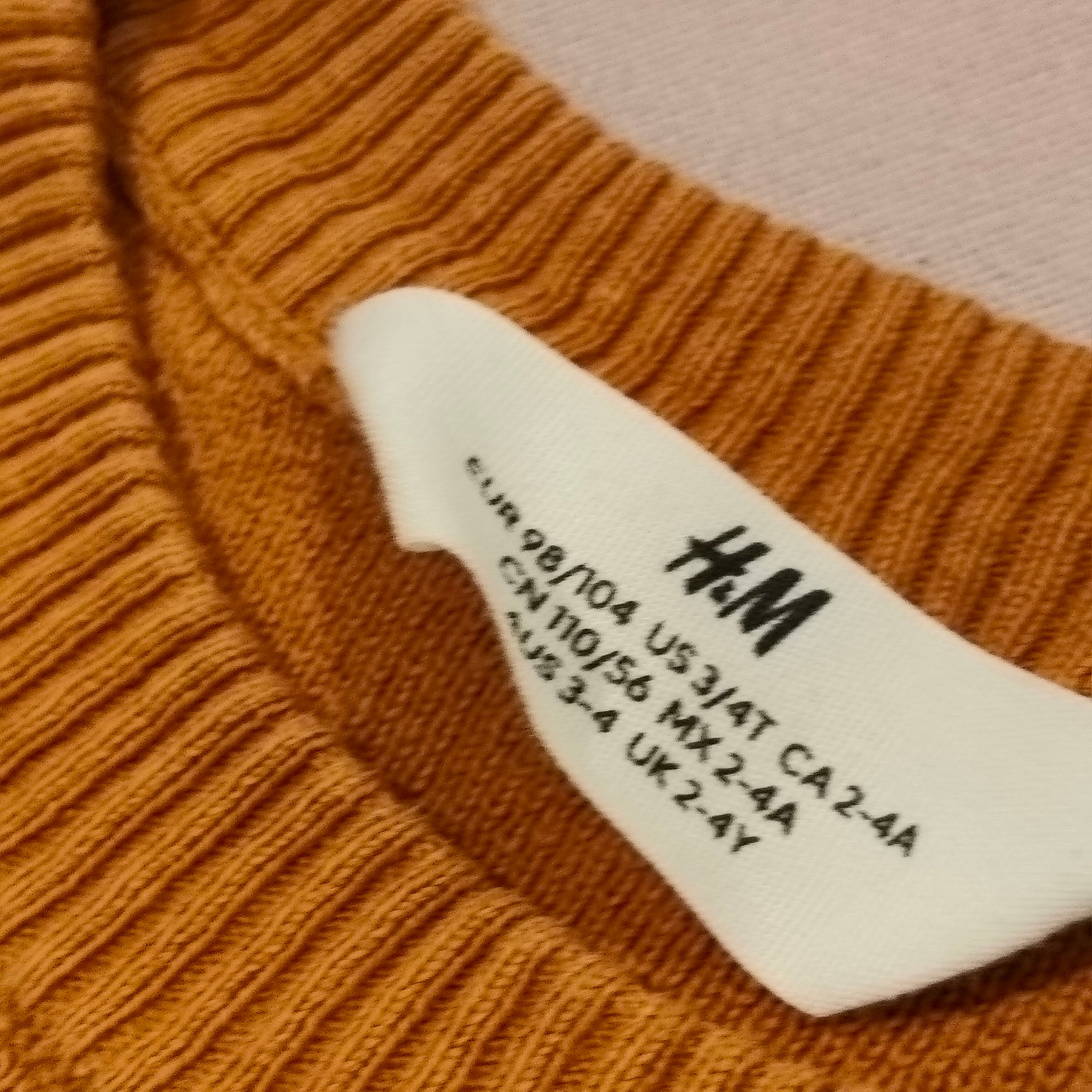 H&M knit jumper size 2-4y boys