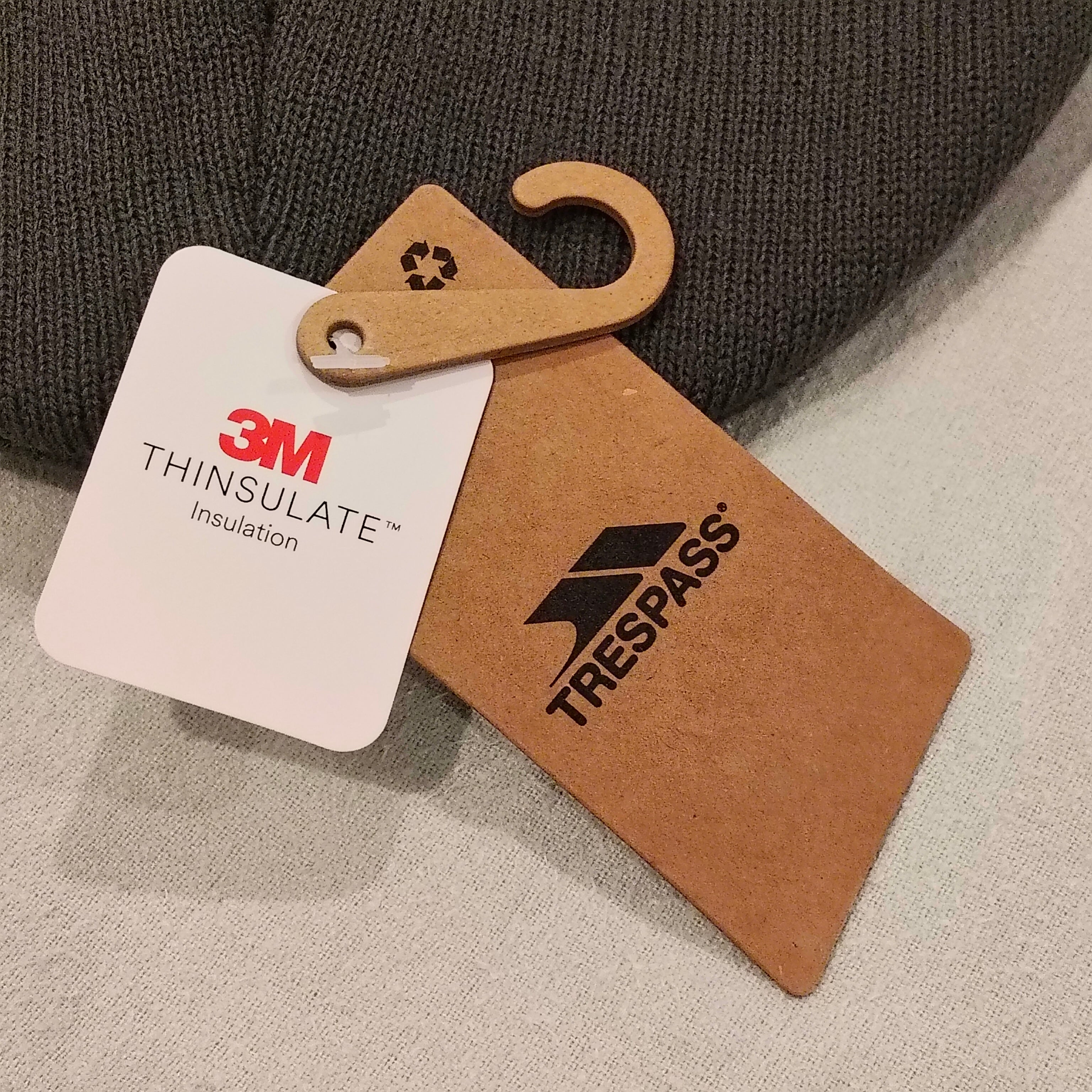 New TRESPASS beanie one size adult grey