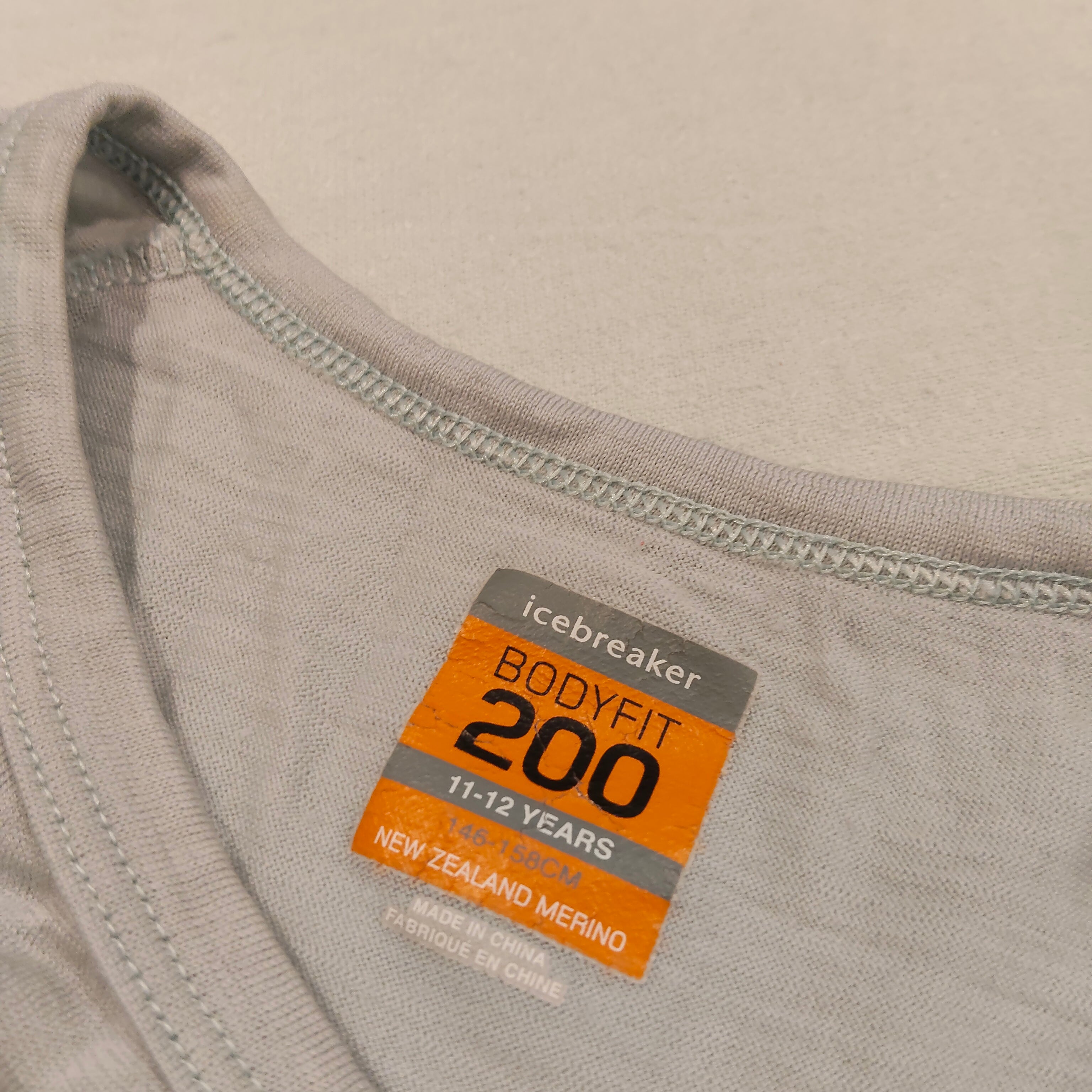 ICEBREAKER Merino top size 11-12yrs unisex kids long sleeve bodyfit