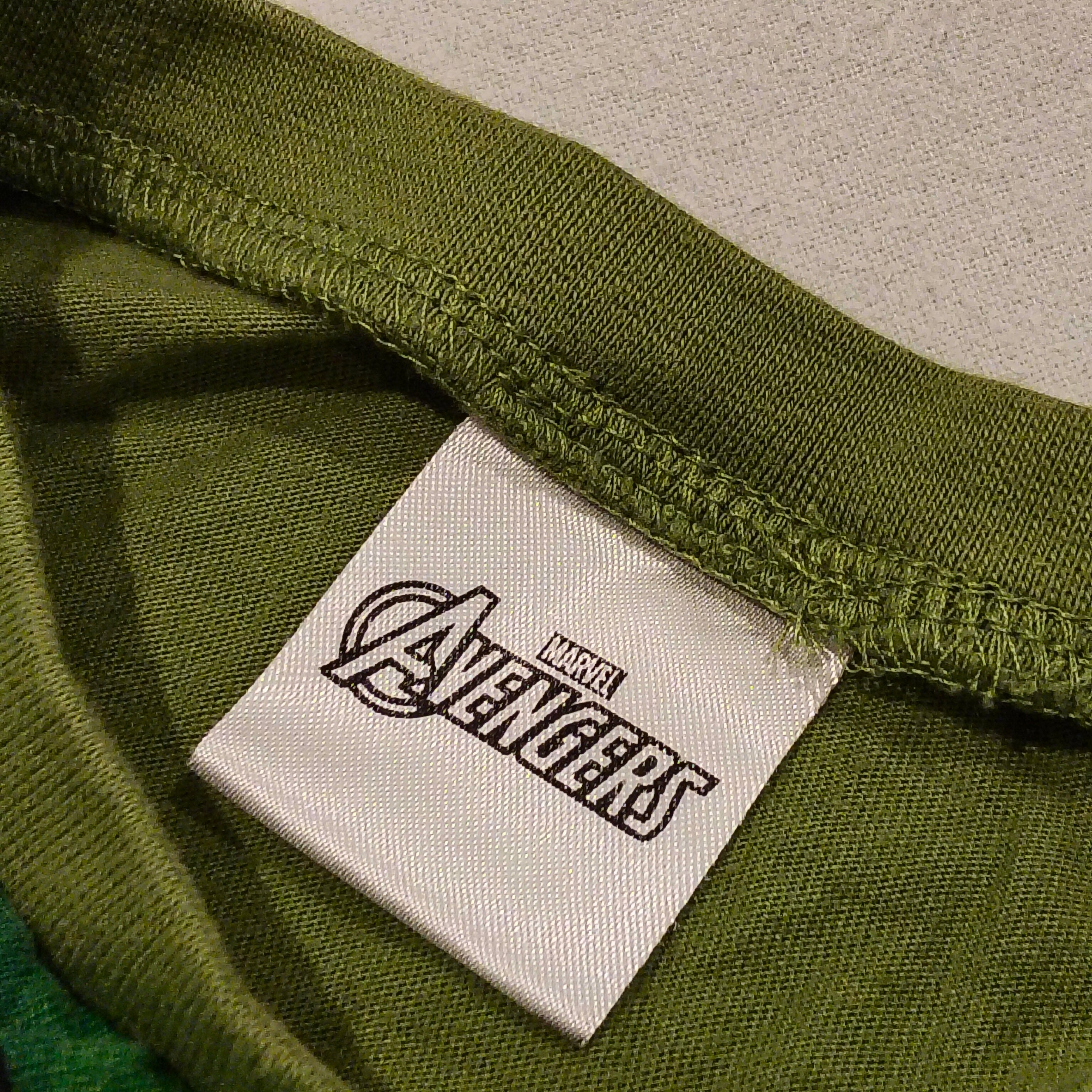 Avengers HULK top size 3yrs boys long sleeve