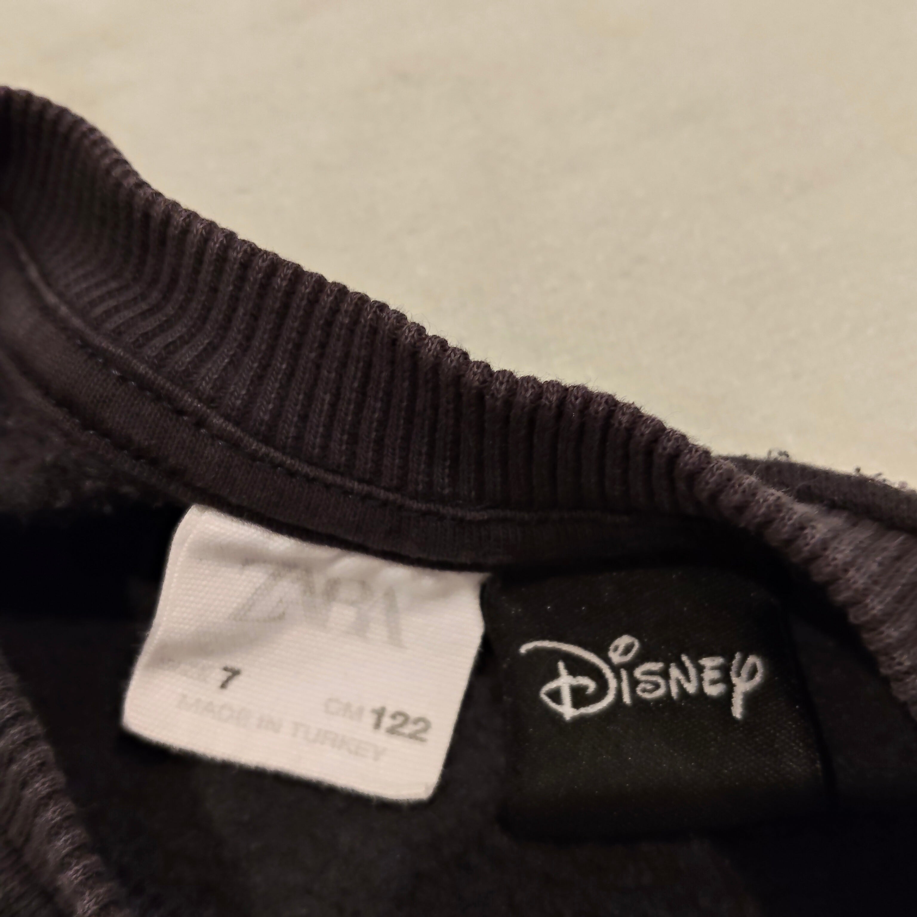 ZARA Disney Minnie jumper size 7yrs girls