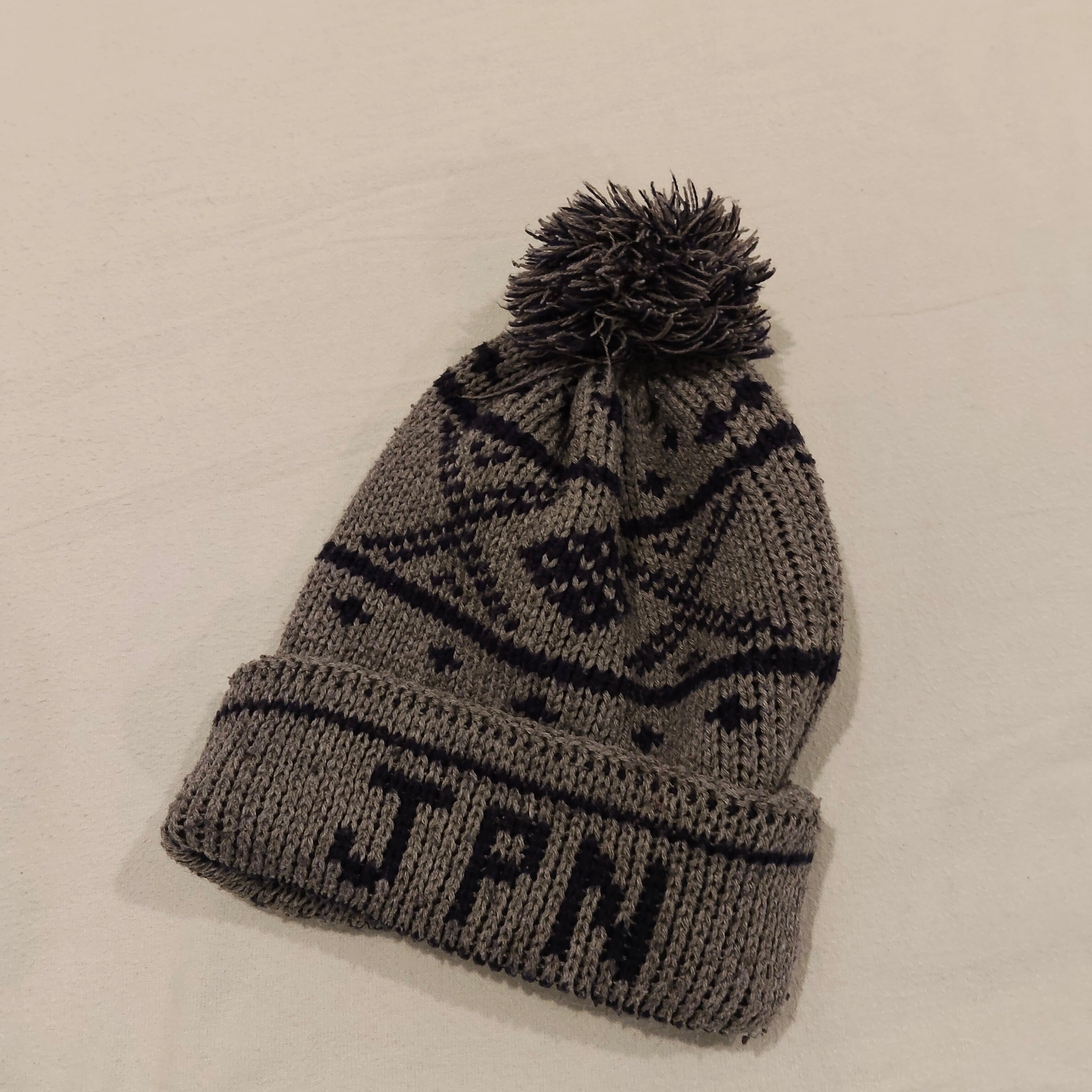 SUPERDRY beanie pom pom onesize adult