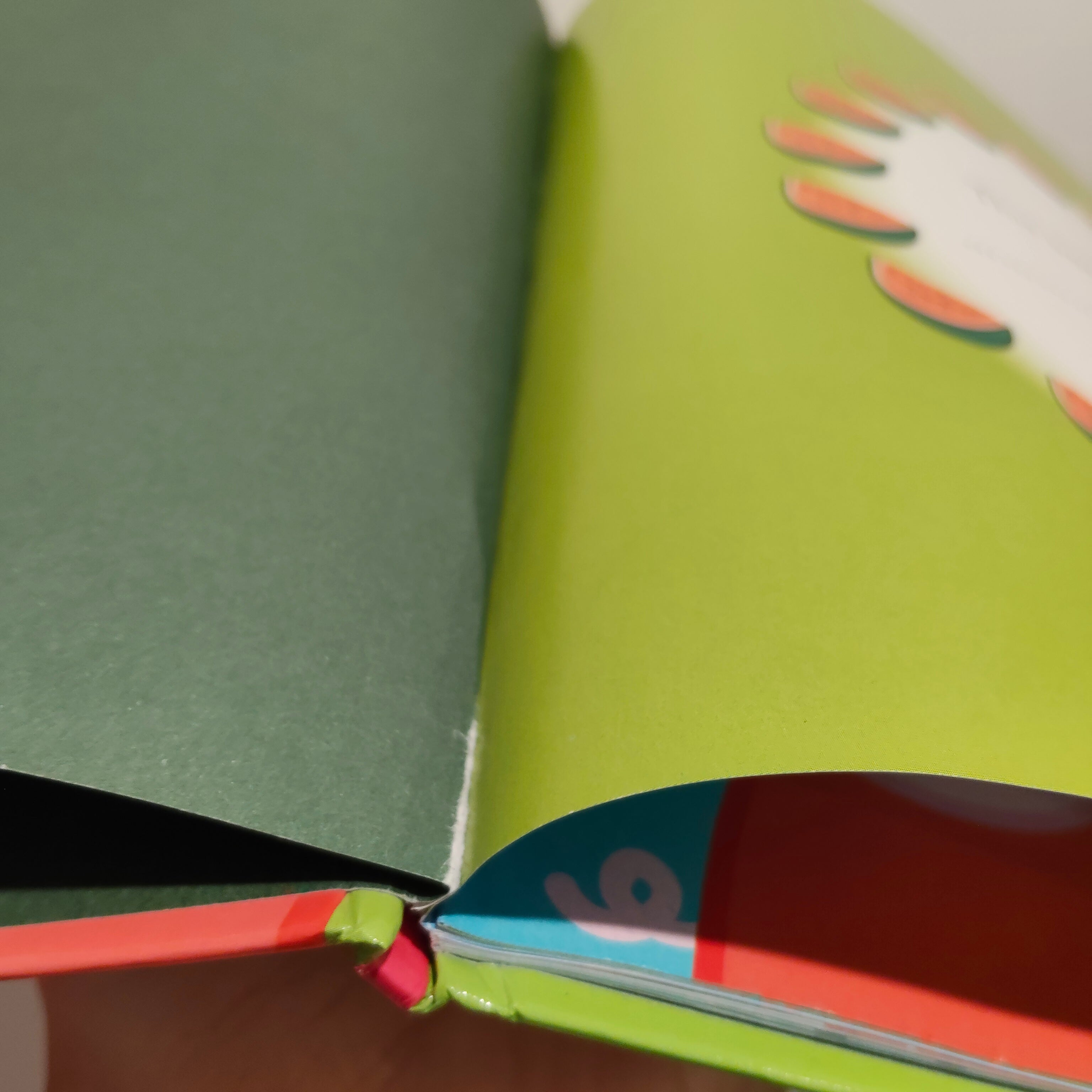 PEPPA PIG Let's go shopping Hardcover Book