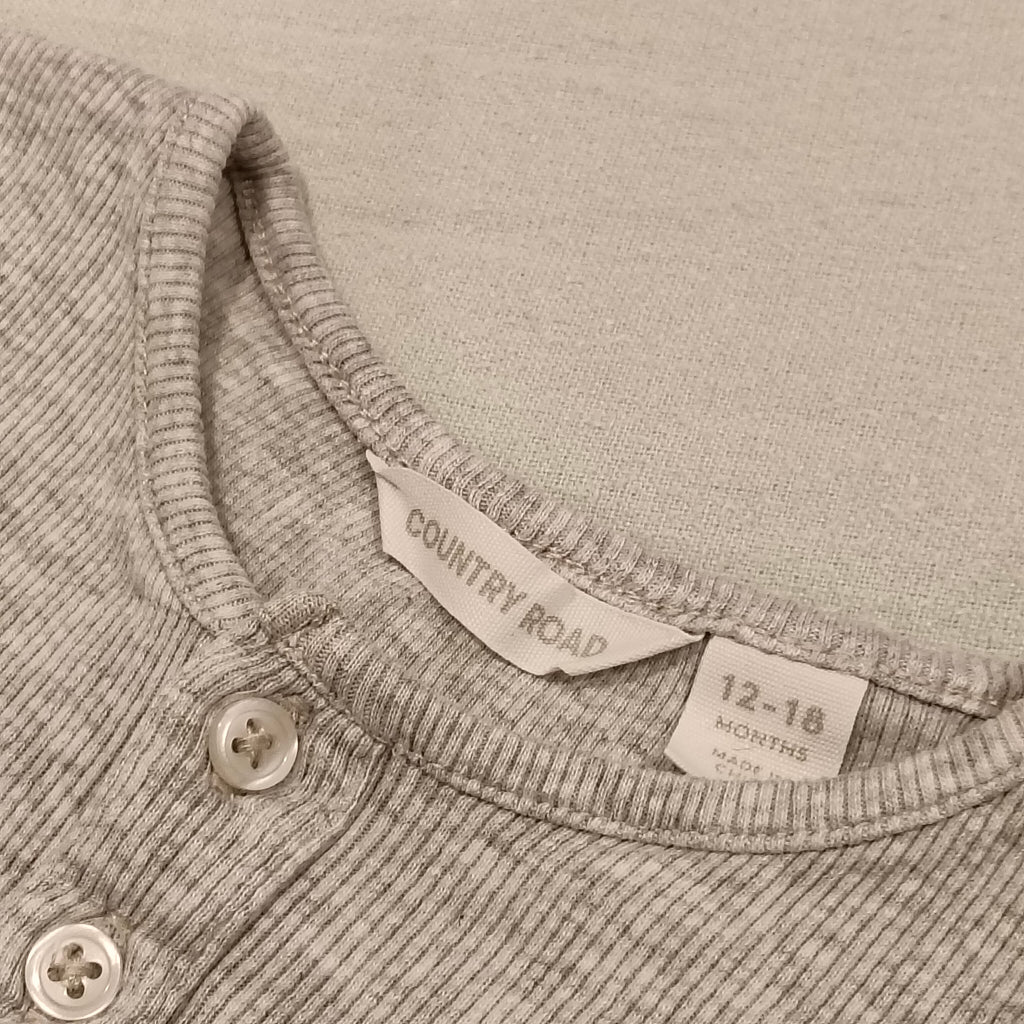 COUNTRY ROAD top size 12-18m baby grey long sleeve