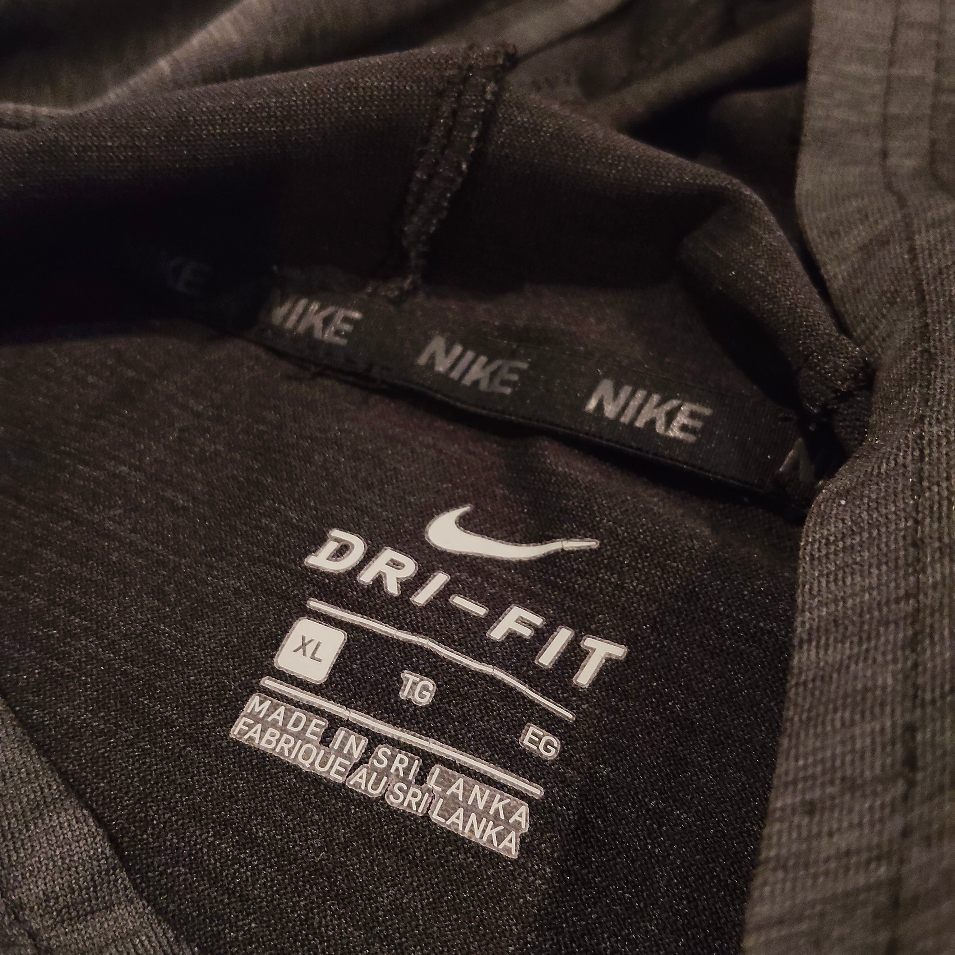 NIKE hoodie size 13-15yrs boys
