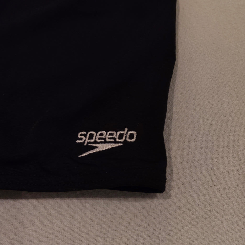 New SPEEDO swim shorts size 8yrs boys