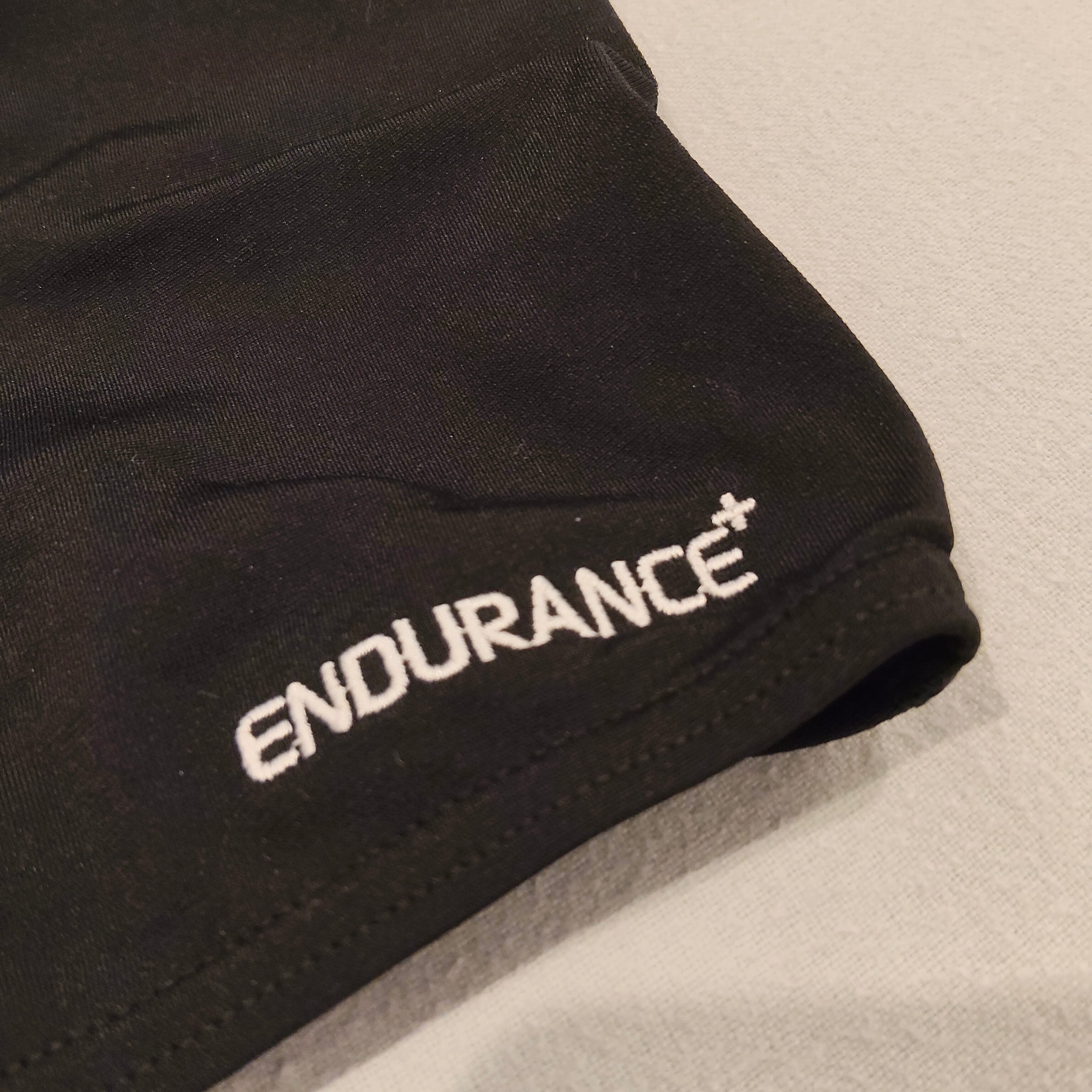 New SPEEDO swim shorts size 8yrs boys
