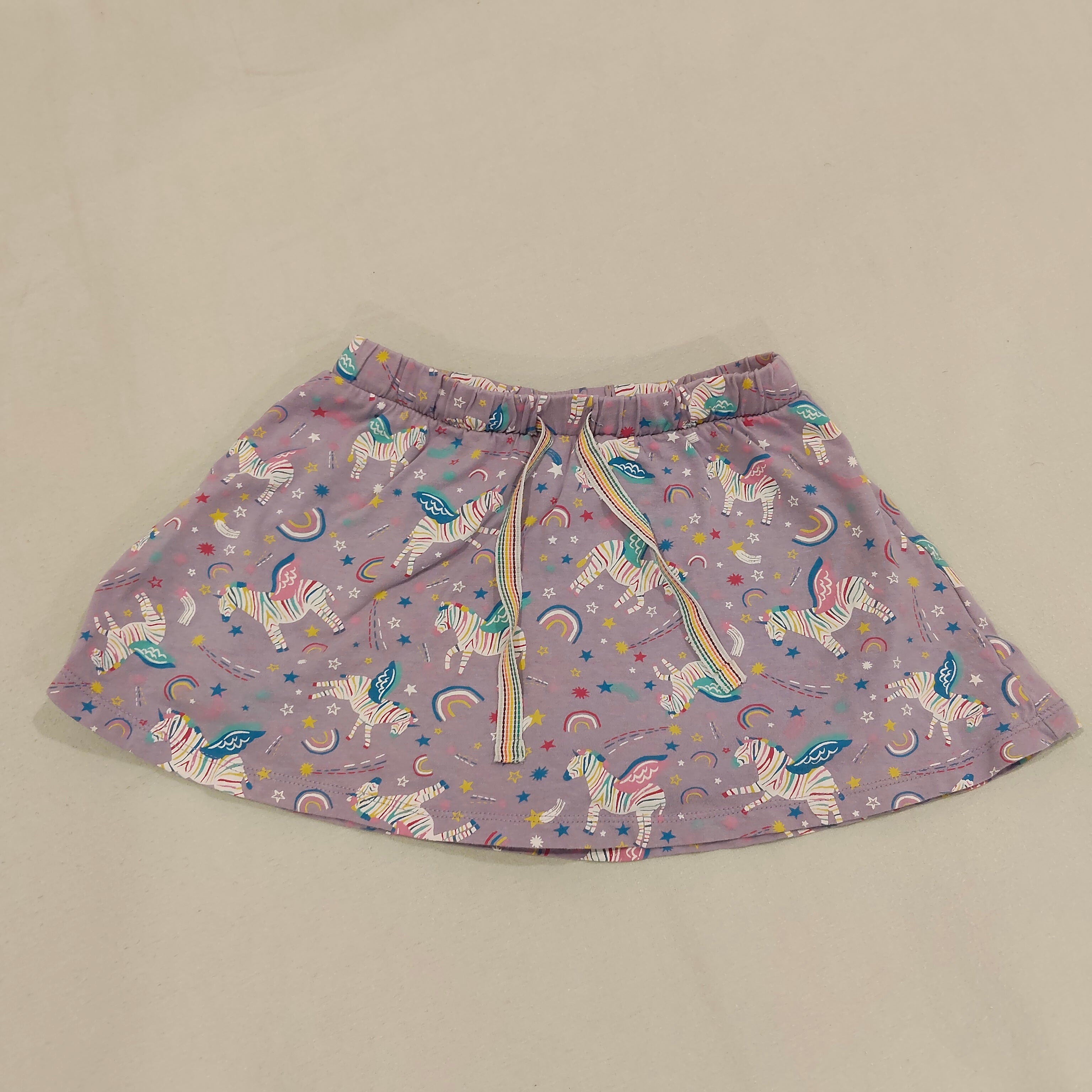 MOUNTAIN WAREHOUSE skorts size 5-6yrs girls