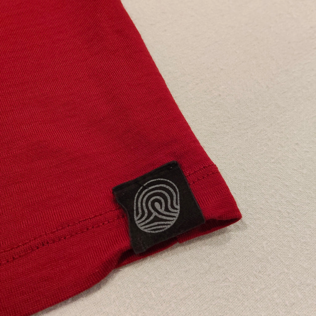 Chalkydigits 100% MERINO top size 12 Womens long sleeve red