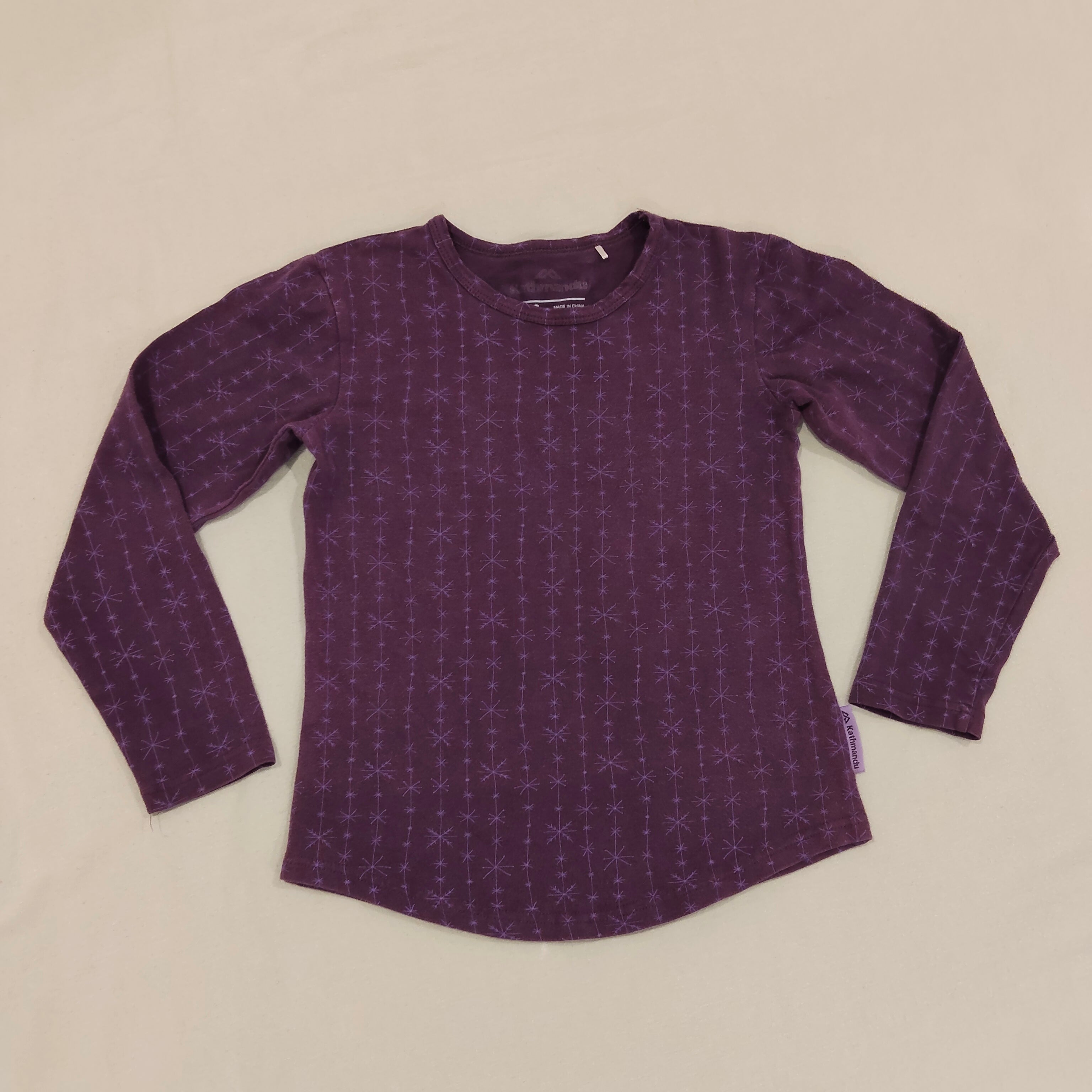 KATHMANDU top size 8yrs girls long sleeve purple