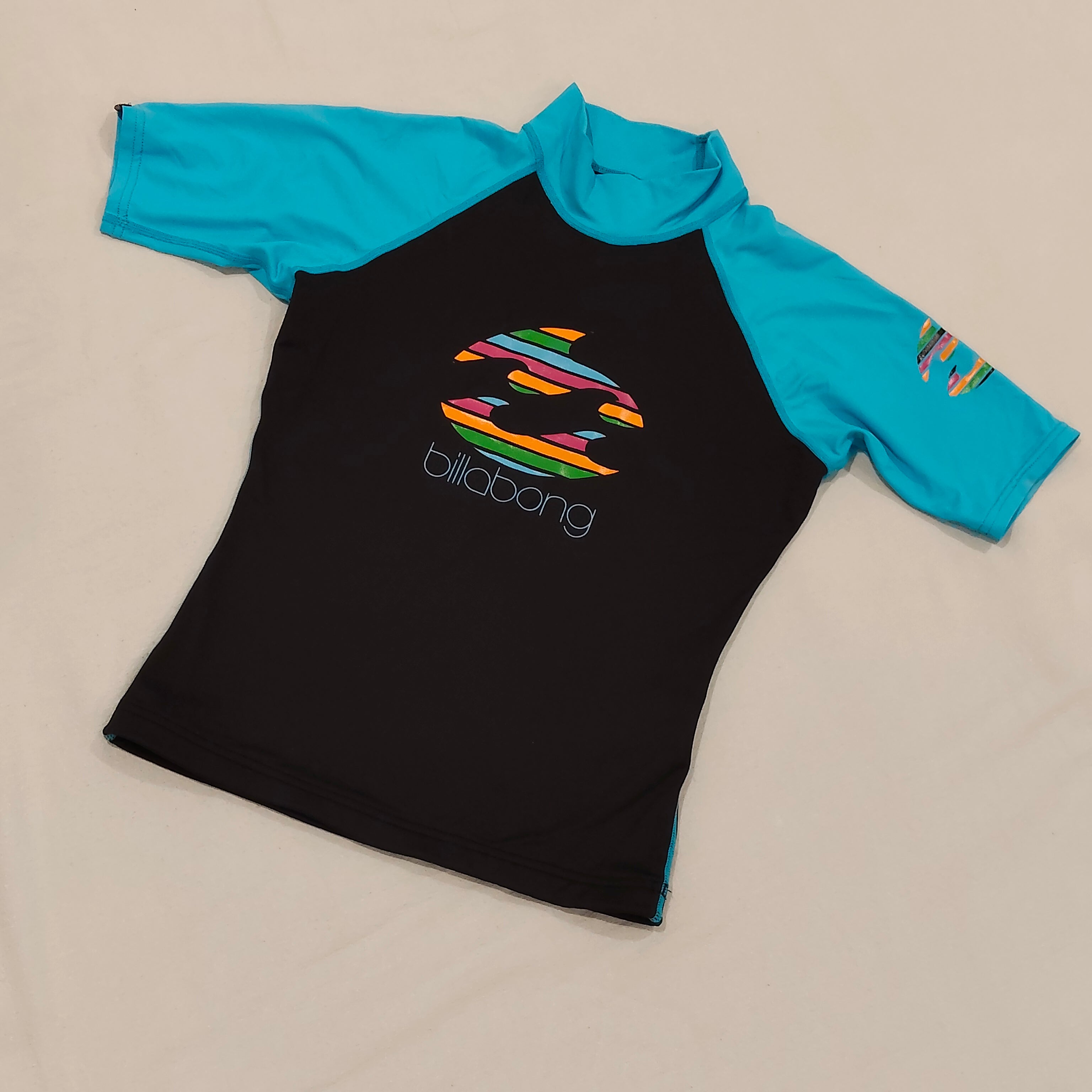BILLABONG swim top size Medium Womens