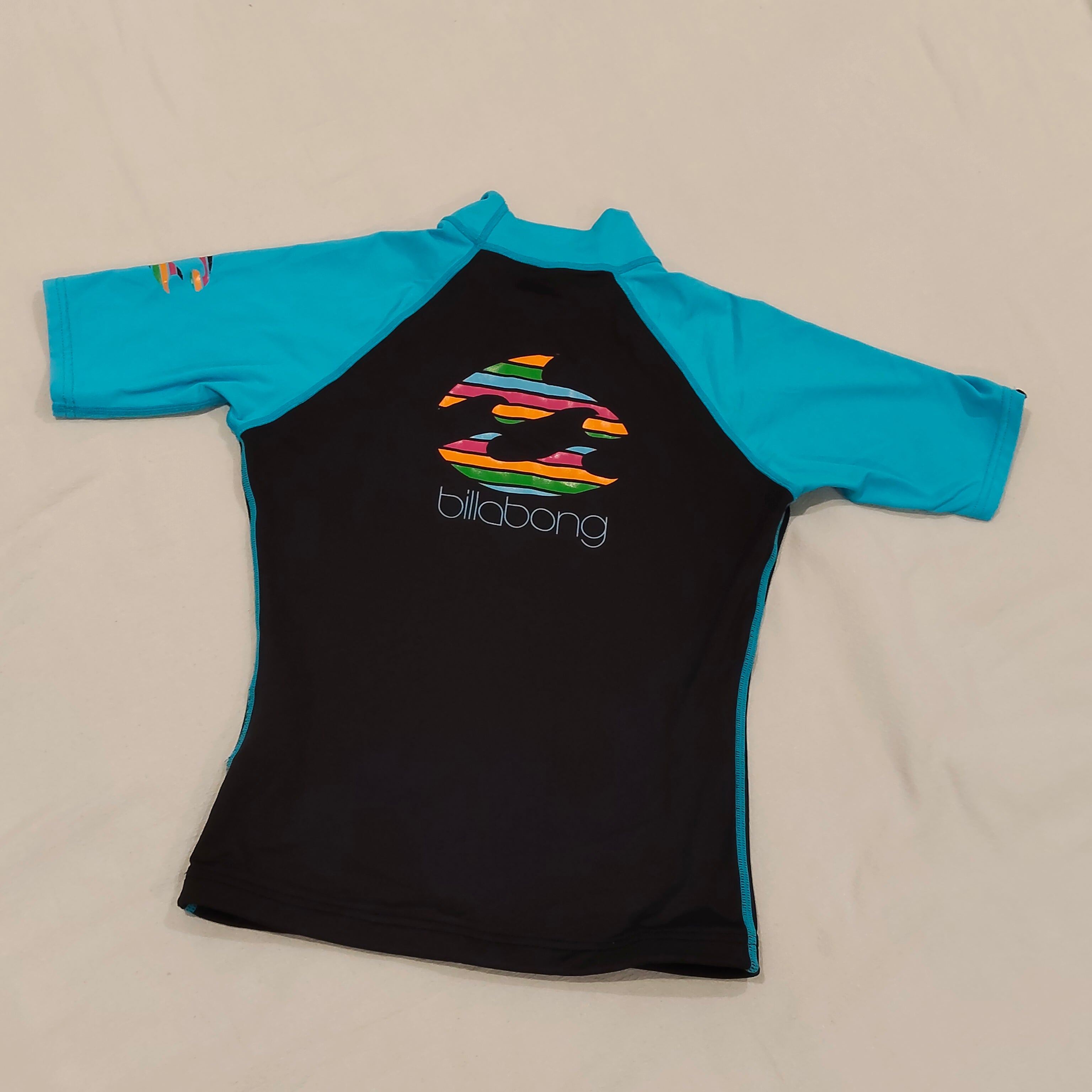 BILLABONG swim top size Medium Womens