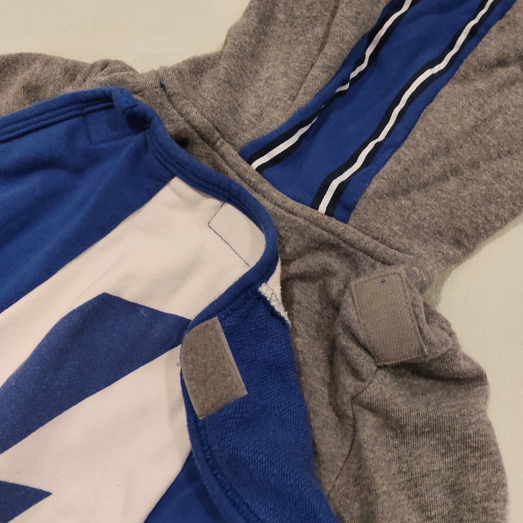 Cotton On Kids zip hoodie size 4 boys with removable cape Stunt Man