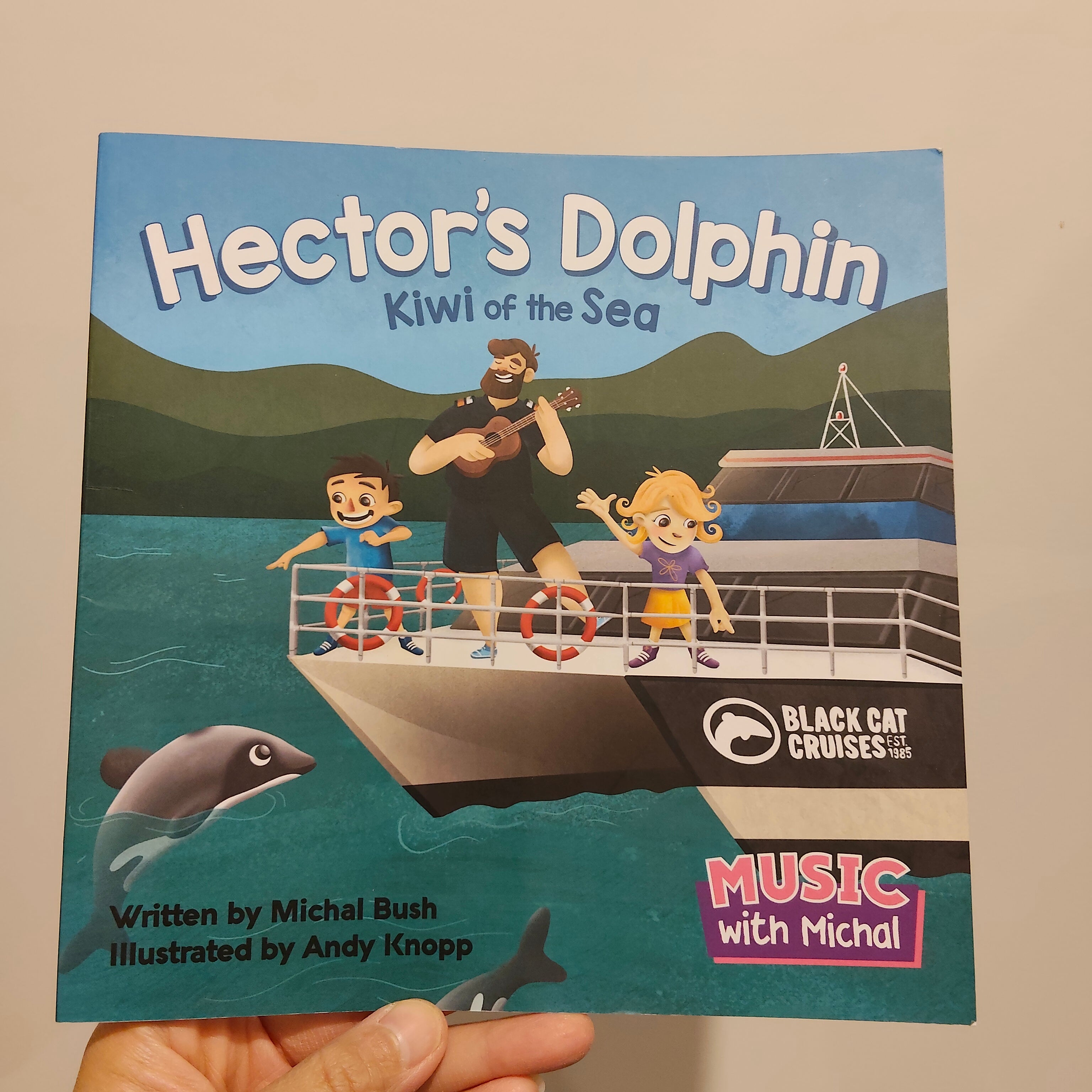 Hector's Dolphin: Kiwi of the Sea by Michal Bush Paperback Book