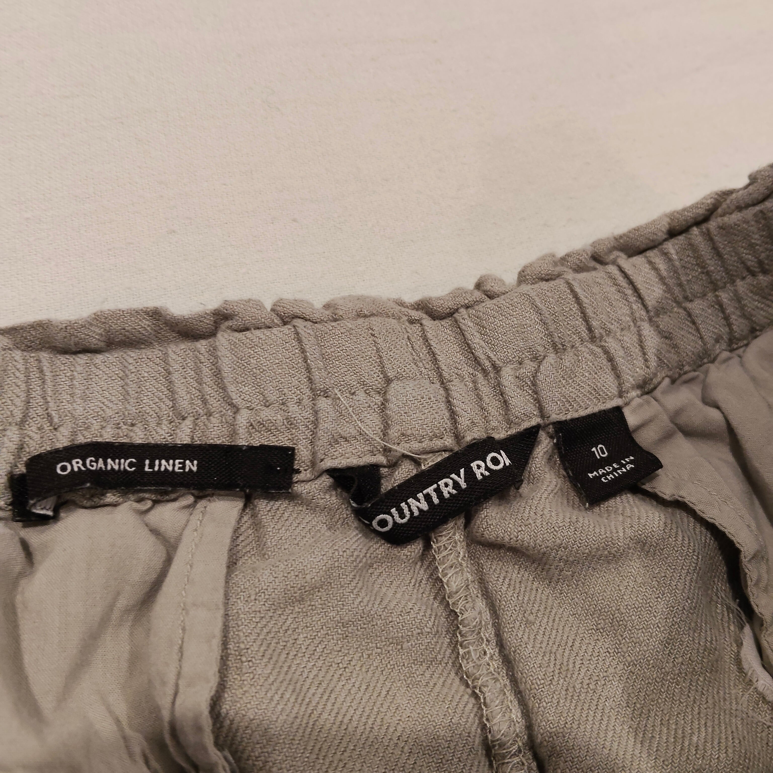 COUNTRY ROAD Linen shorts size 10 Womens