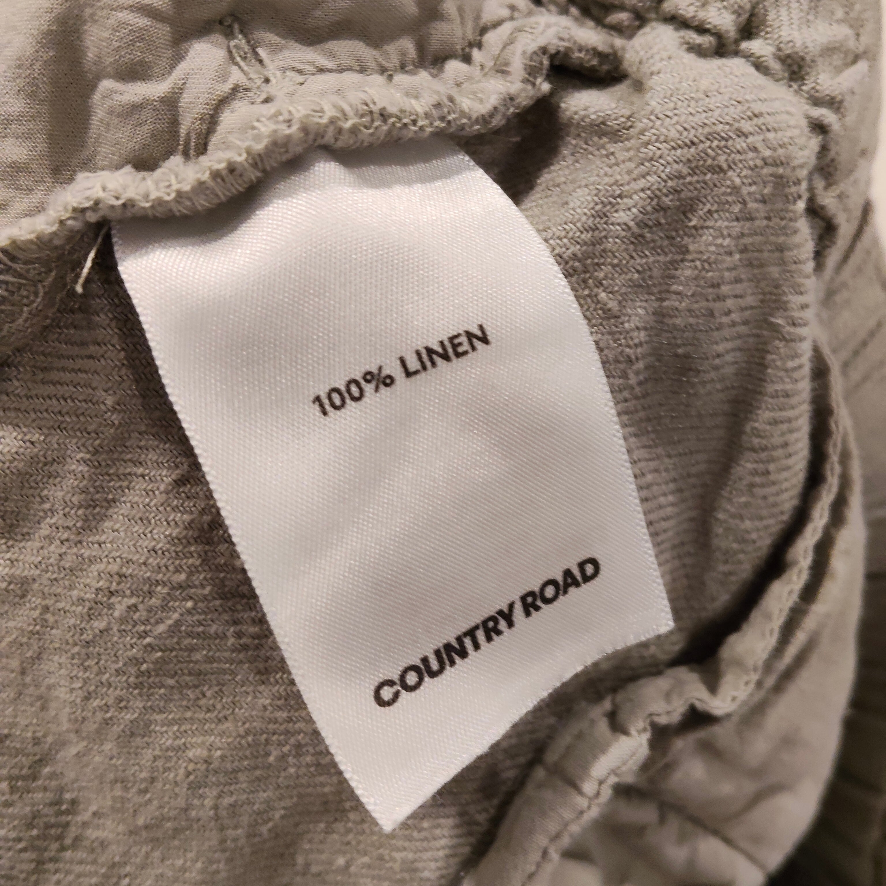 COUNTRY ROAD Linen shorts size 10 Womens