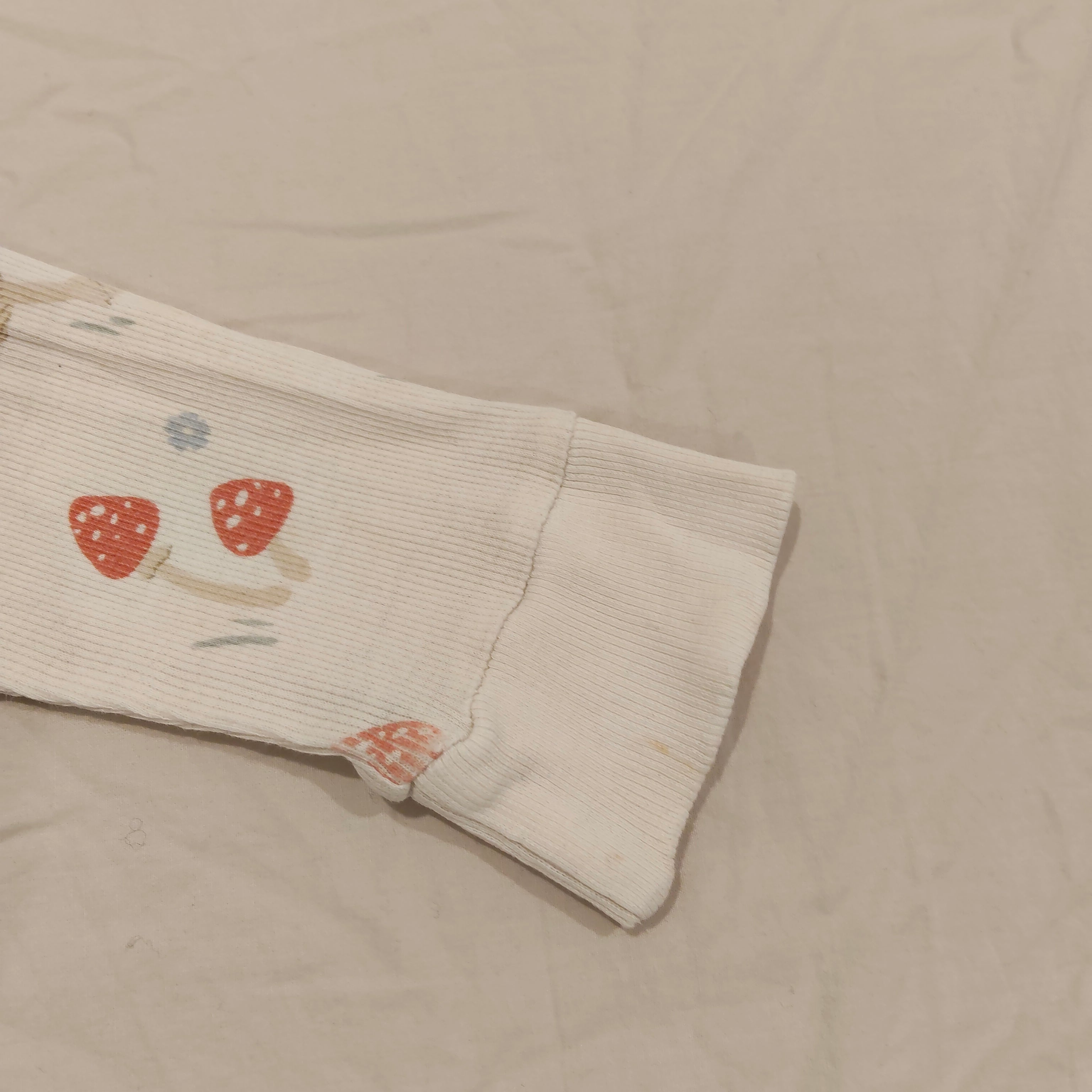 NATURE BABY top size 4yrs girls long sleeve Mushrooms