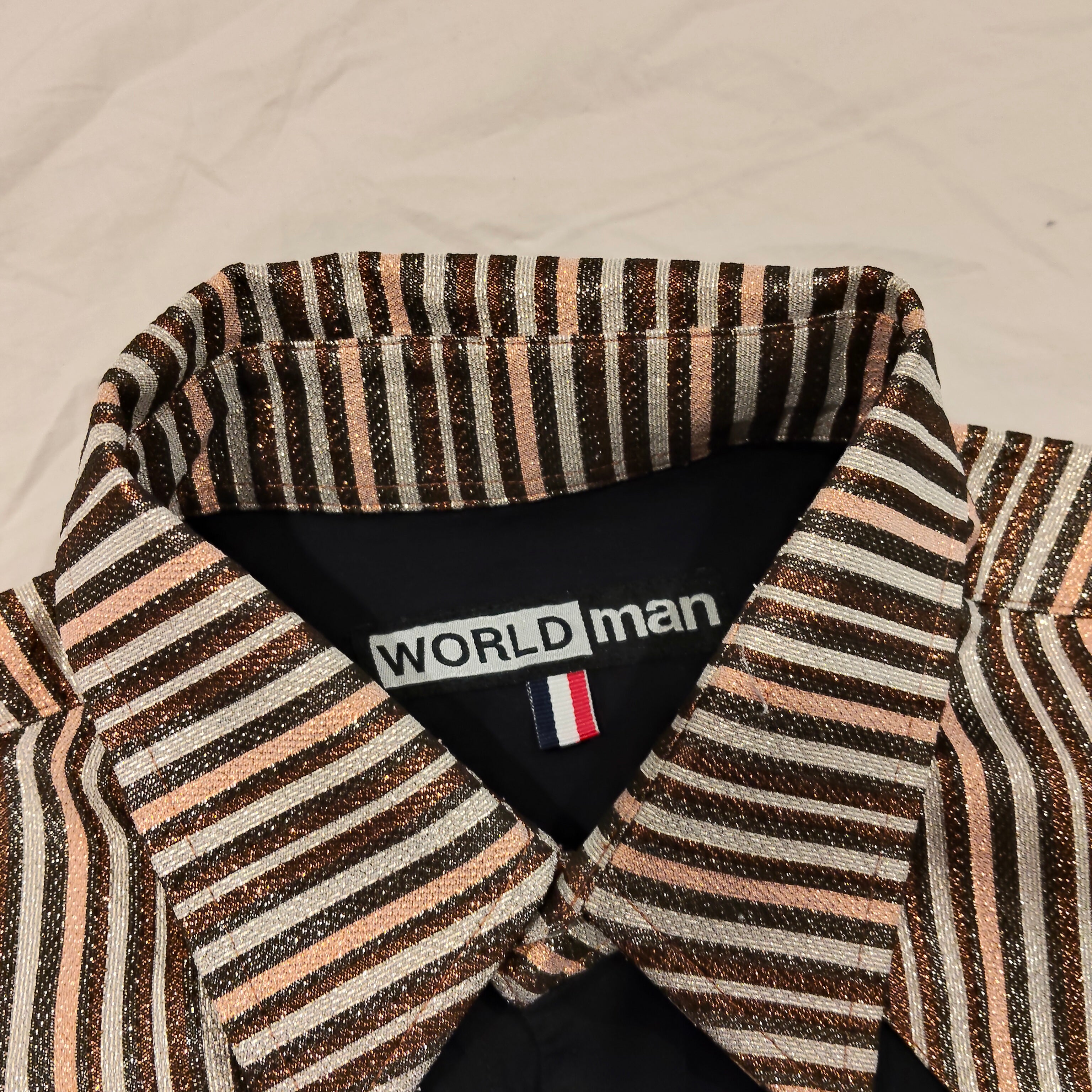 WORLD shirt size L Mens navy & bronze