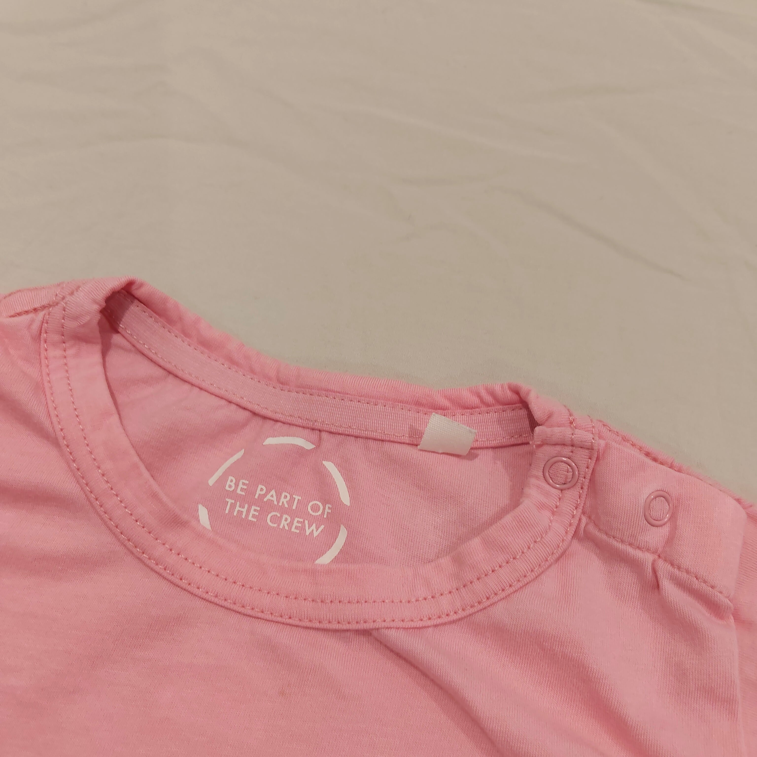 BONDS top size 12-18m baby girls pink short sleeve Panda