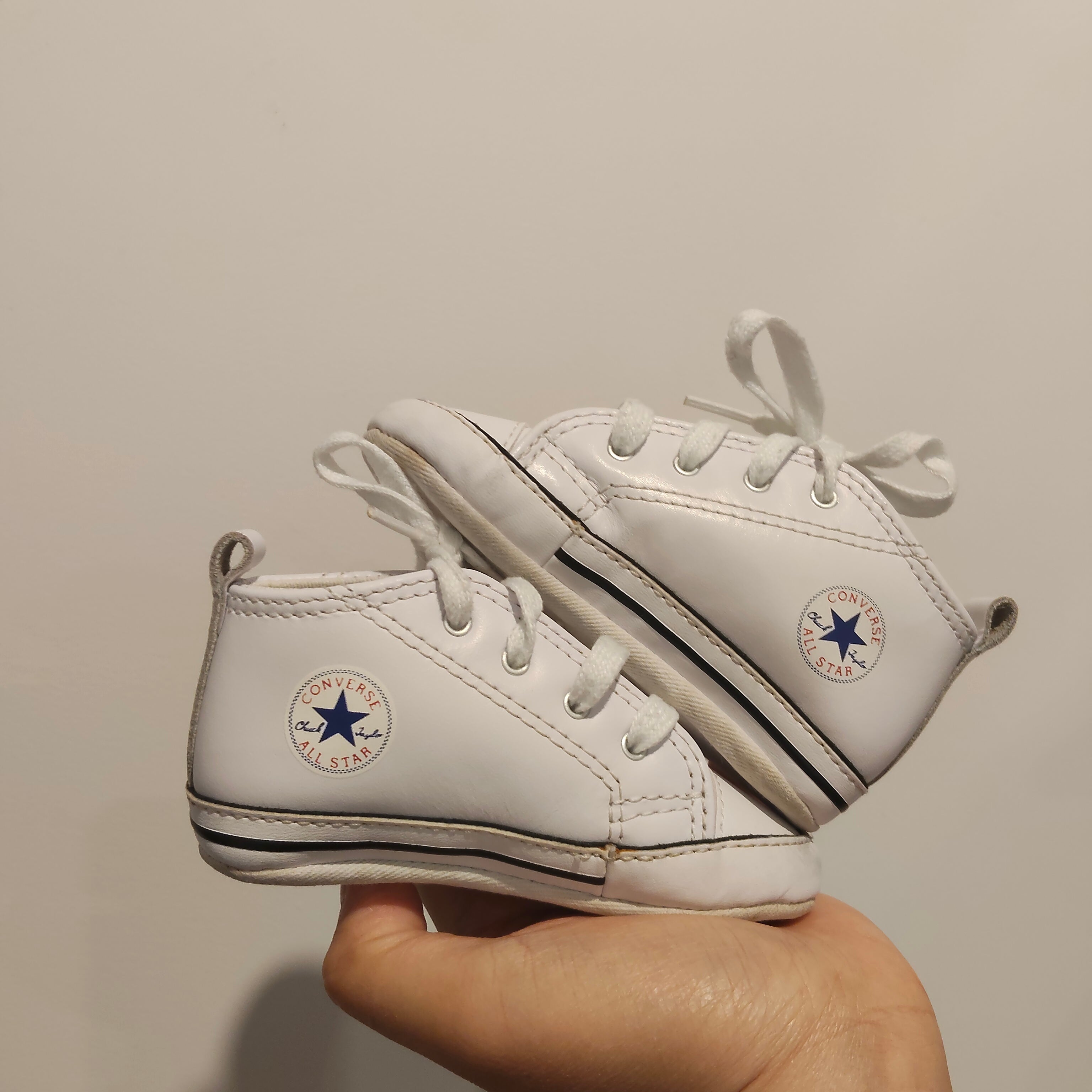 CONVERSE baby shoes size UK4 (12-18m) baby