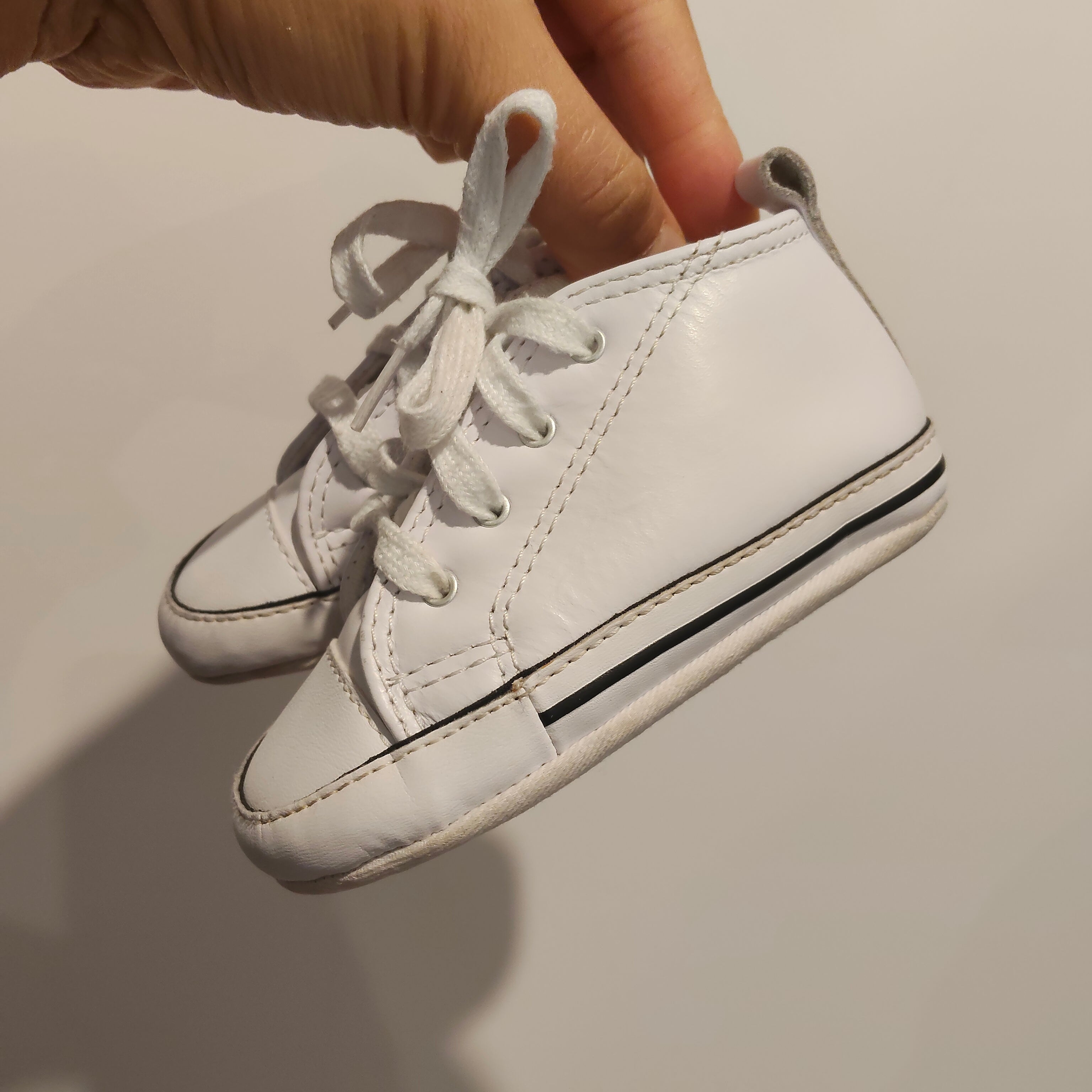 CONVERSE baby shoes size UK4 (12-18m) baby