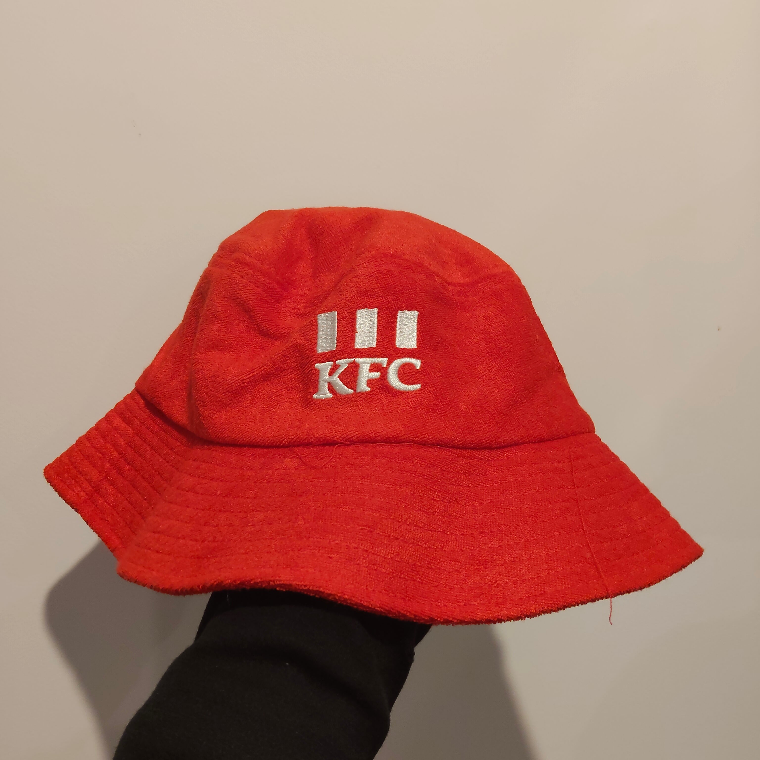 KFC hat onesize adult