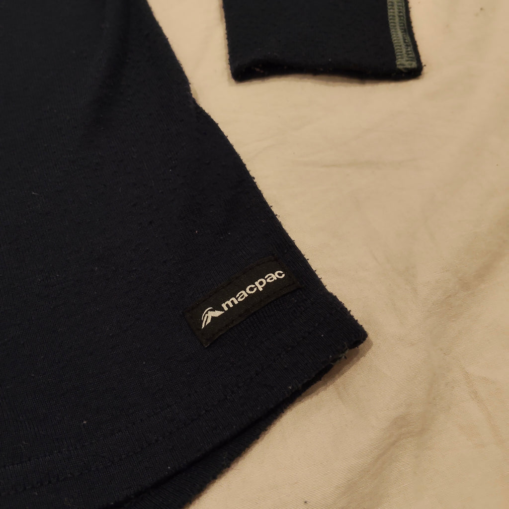 MACPAC thermal top size 6yrs unisex long sleeve