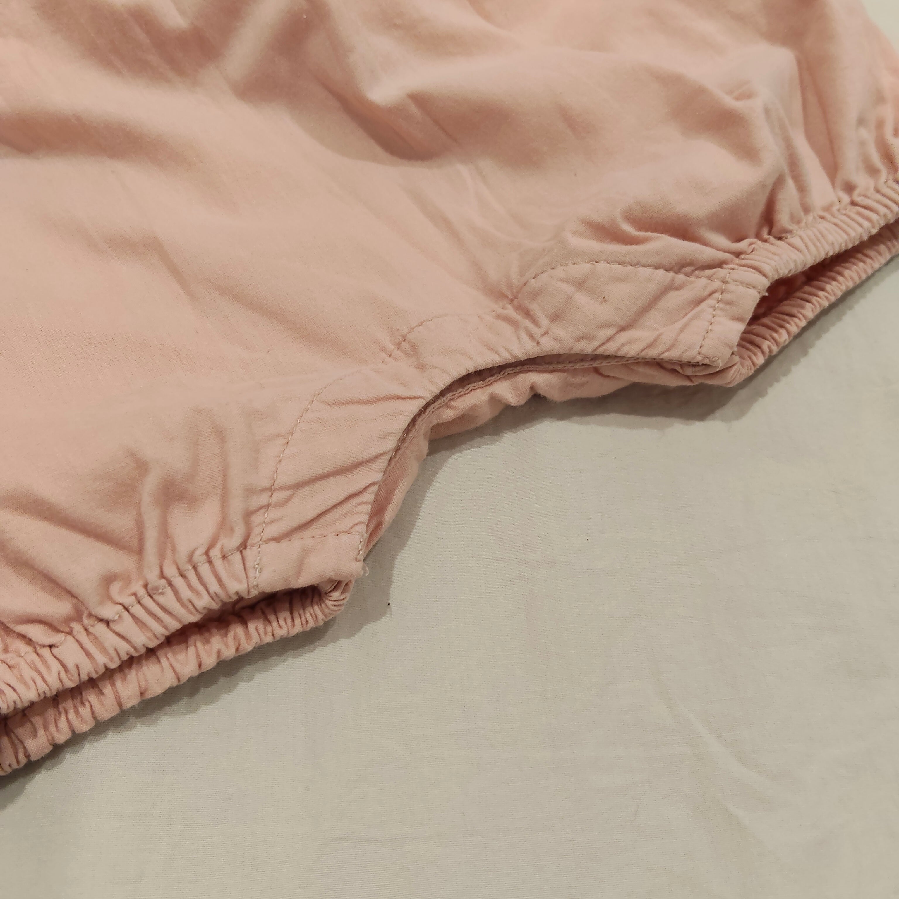 GAP baby rompers size 6-12m