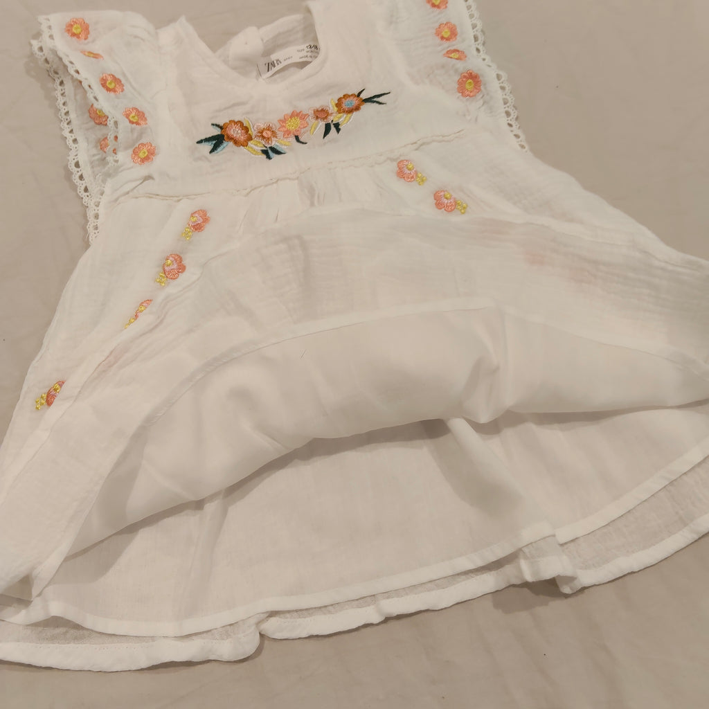 ZARA dress size 12-18m baby girls embroidered flowers