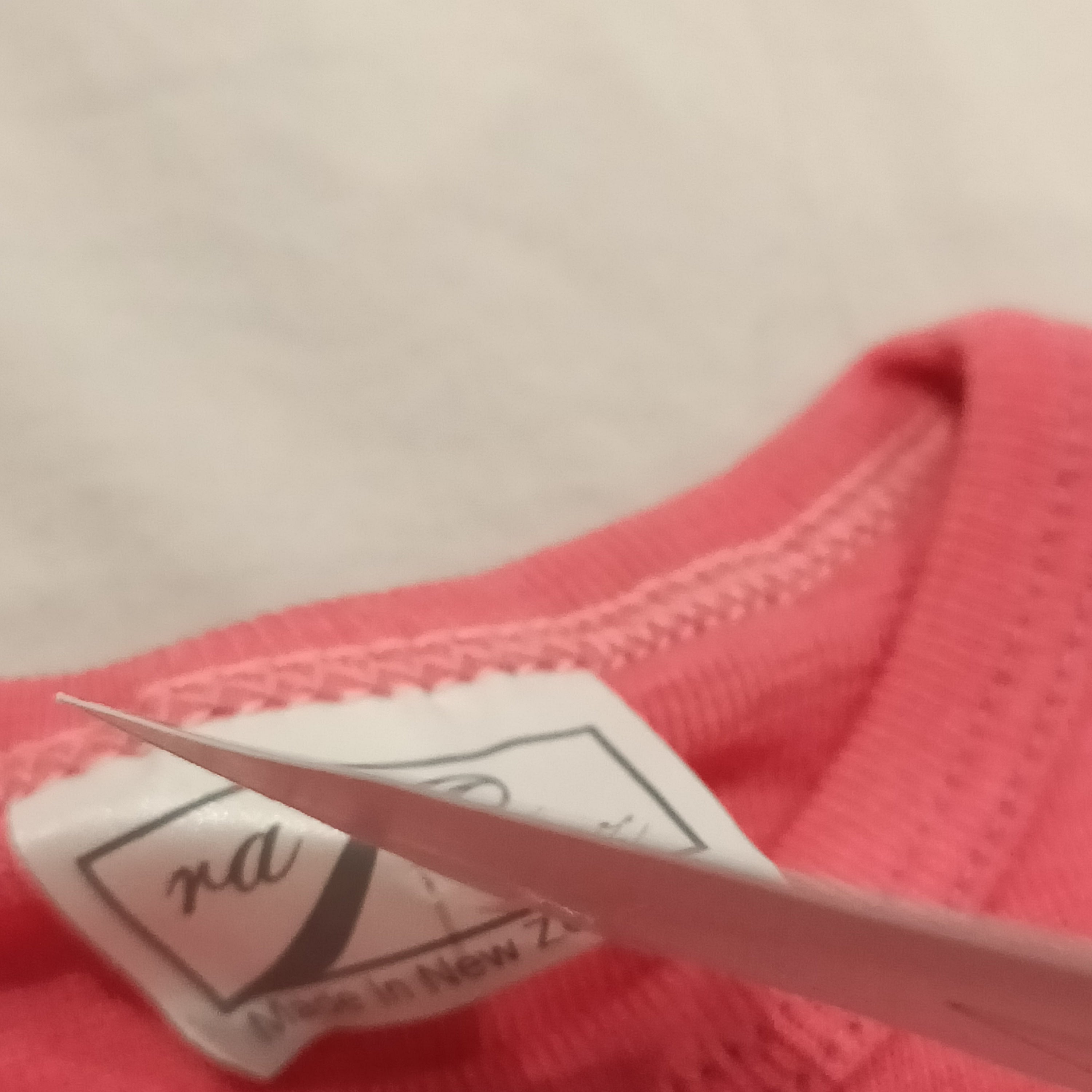 NEW RAZE 100% Merino top size 3m baby pink long sleeve Made in NZ