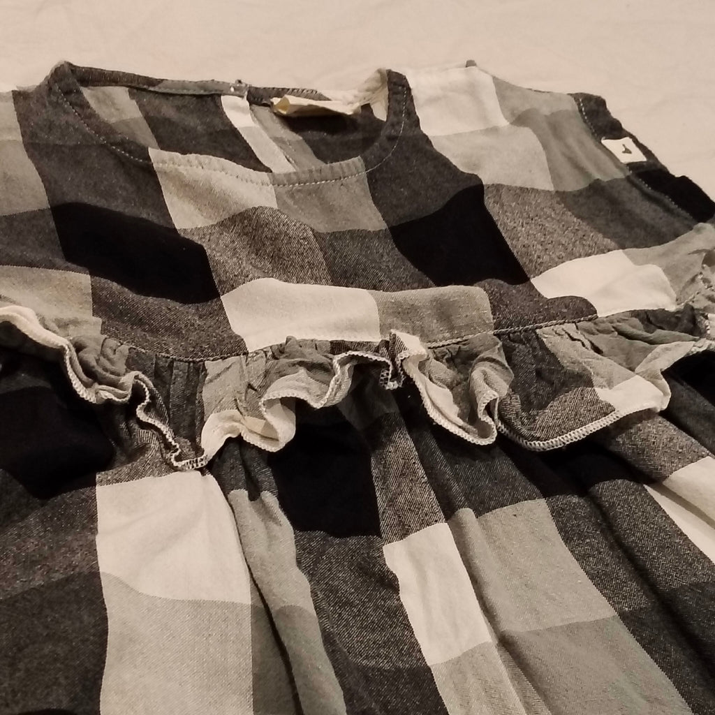 TURTLEDOVE LONDON size 4-5y girls gingham short sleeve
