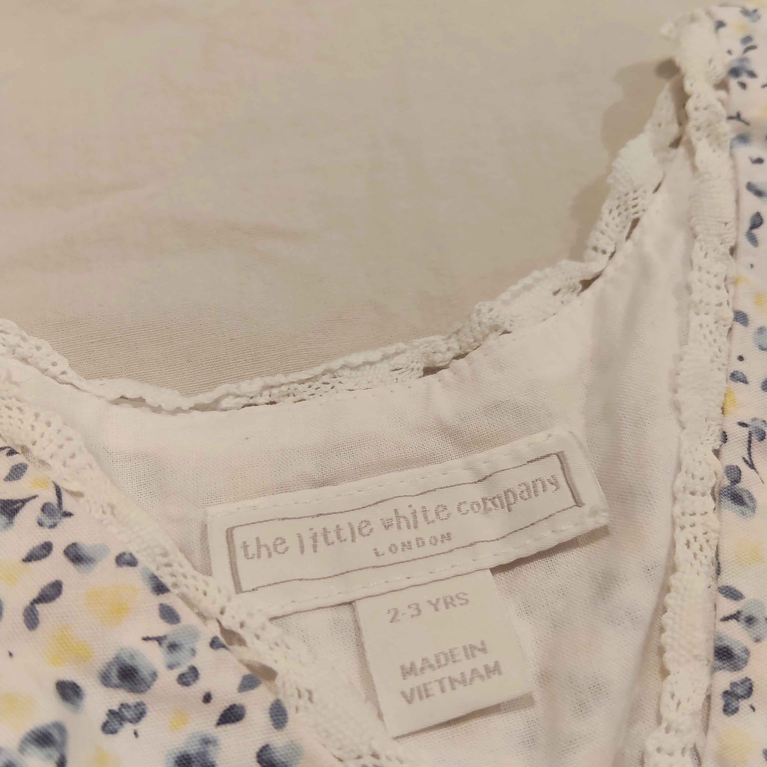 The Little White Company London 2-3yrs Girls Floral Smock Dress