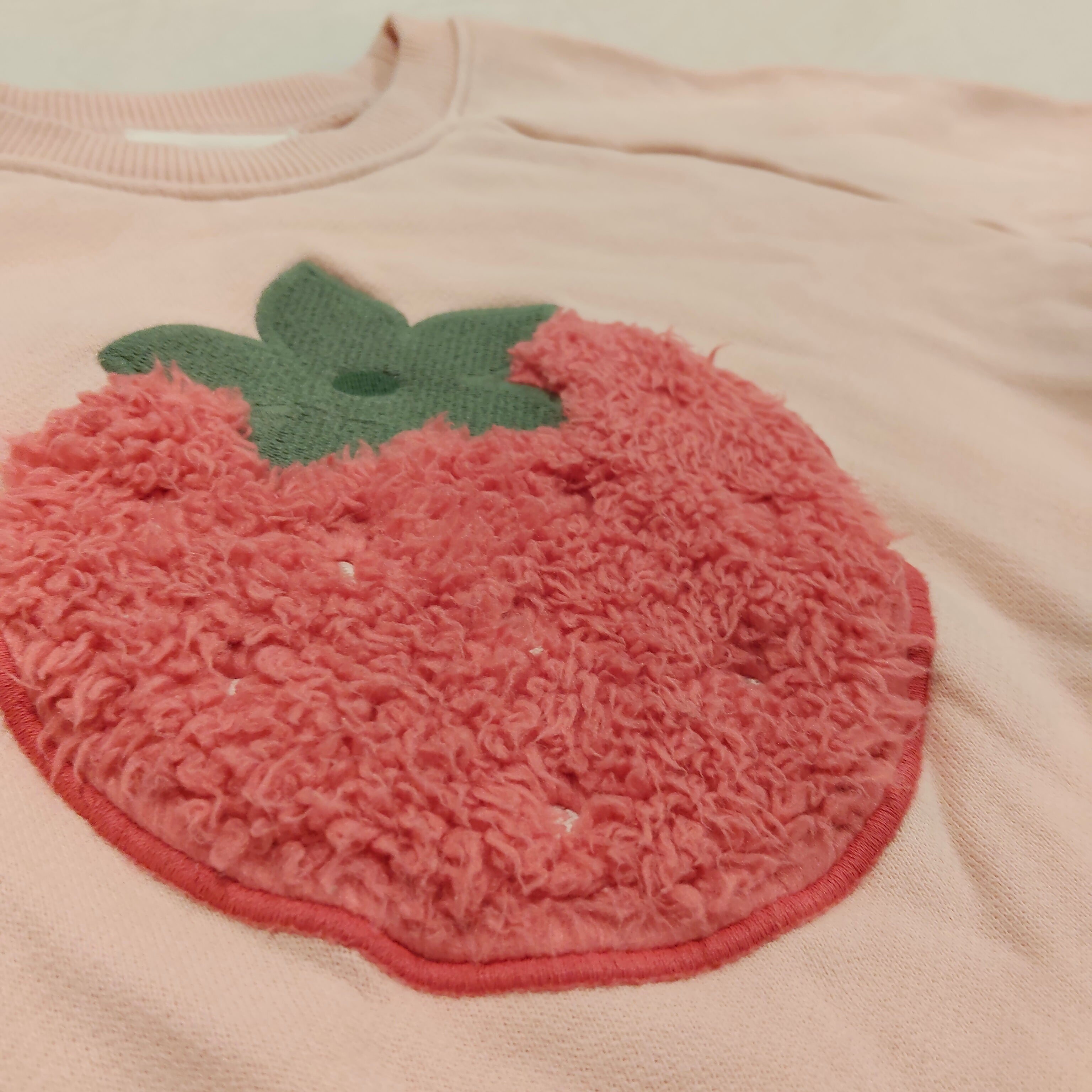 HUX jumper size 4 girls Furberry