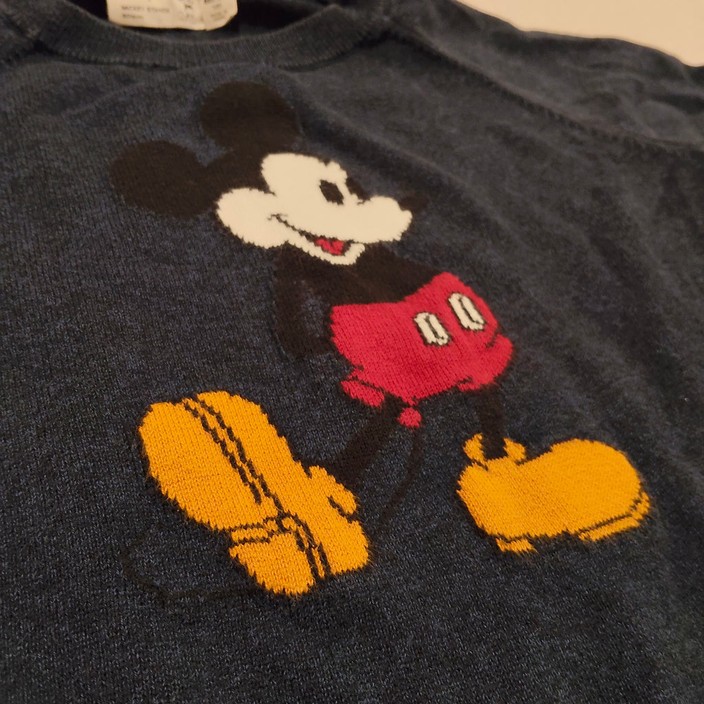 UNIQLO x Disney knit jumper size 5-6yrs unisex
