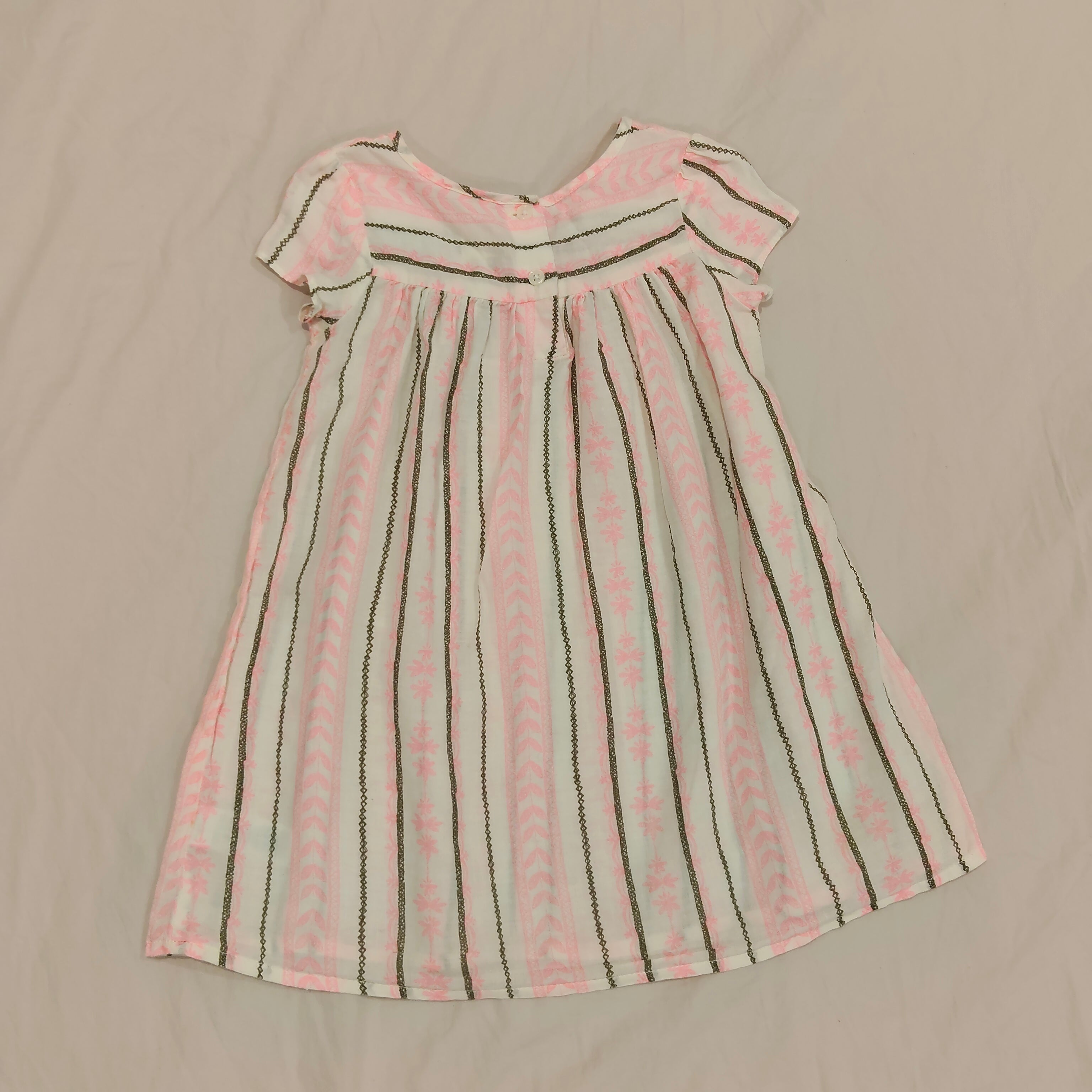 OSHKOSH B'gosh dress size 3yr girls short sleeve