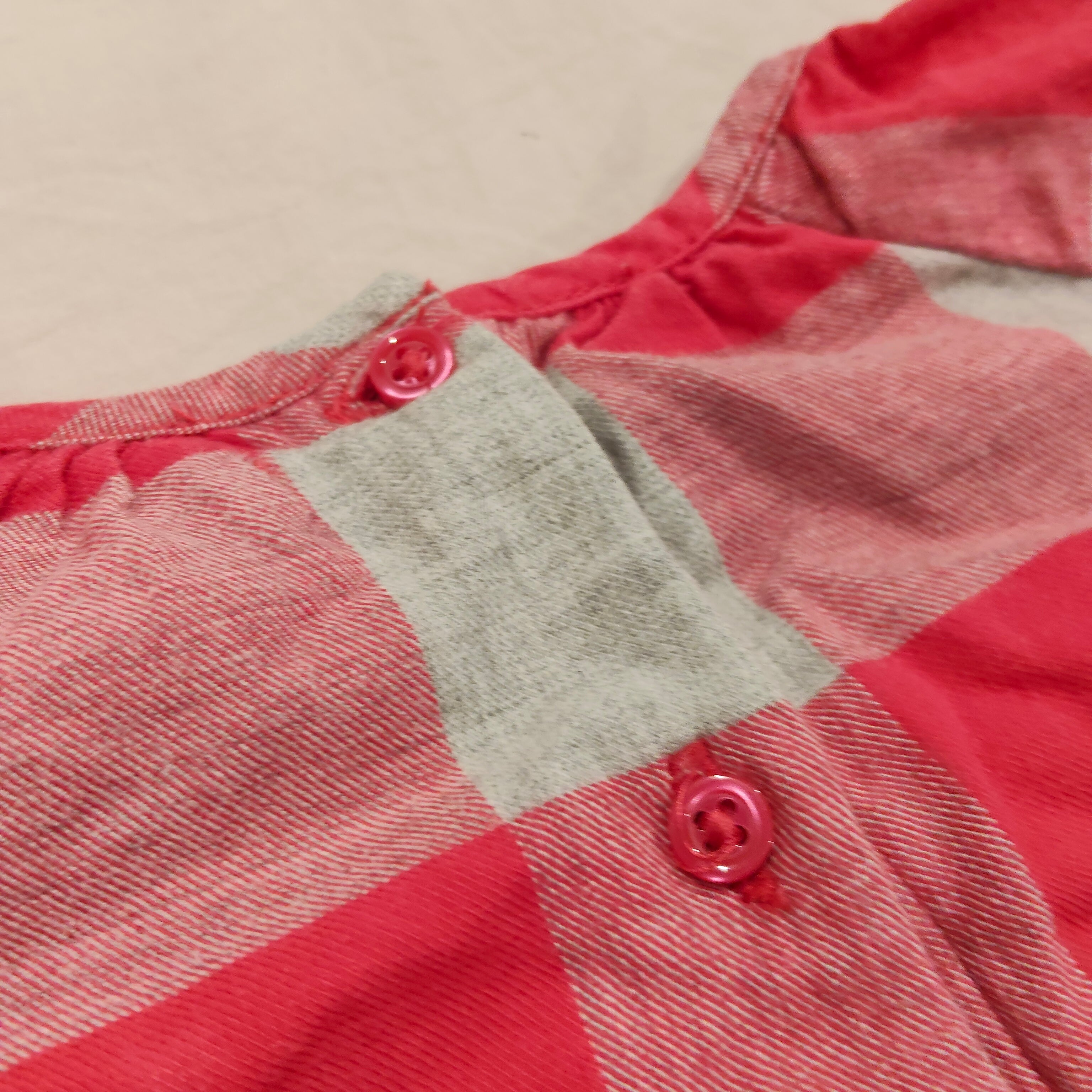 GAP baby top size 12-18m girls gingham