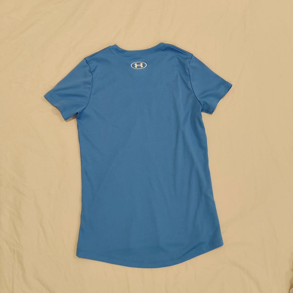UNDER ARMOUR tee size YMD 10-12yrs girls short sleeve