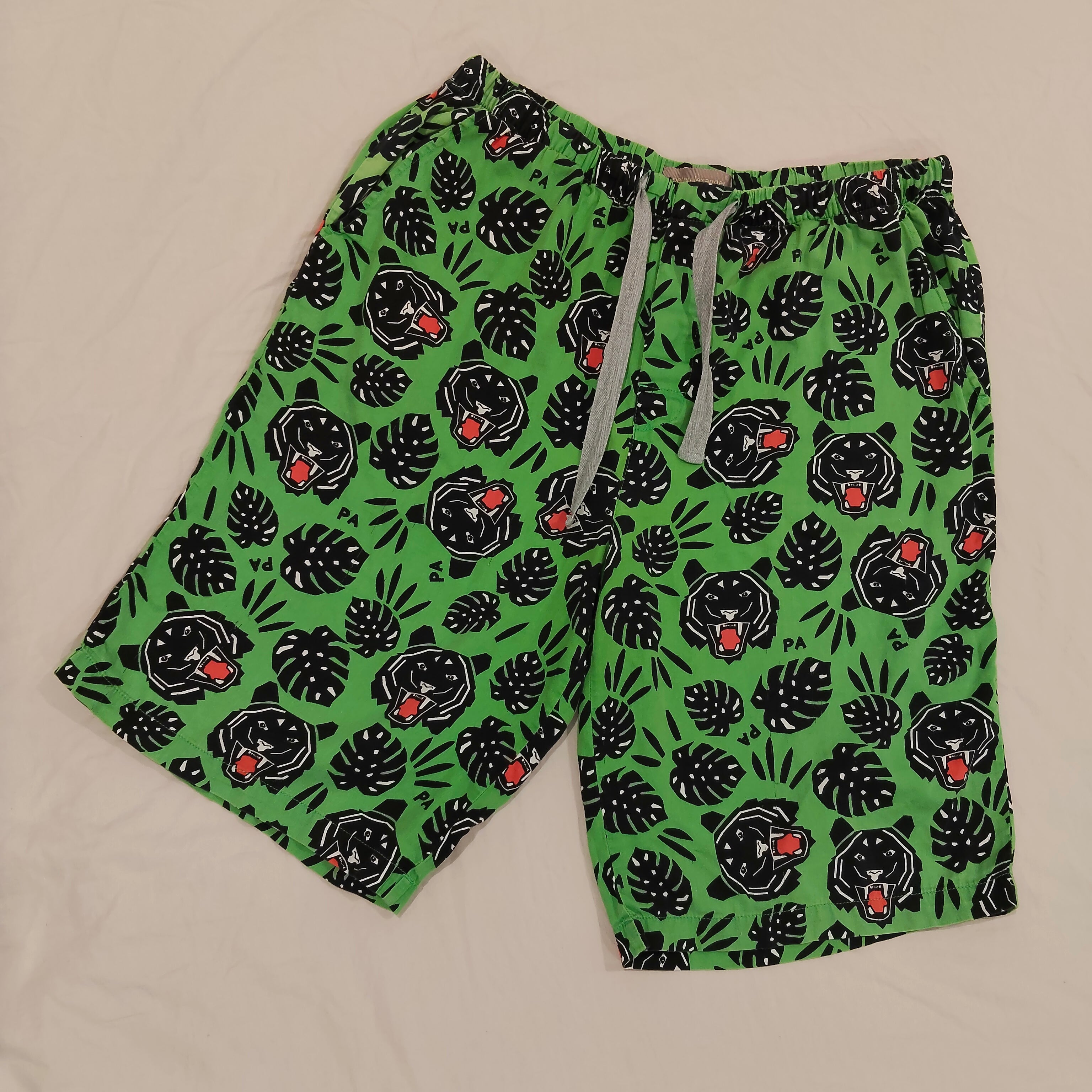 PETER ALEXANDER shorts size L Mens - Tiger Palm Sleep Short Pajama Green